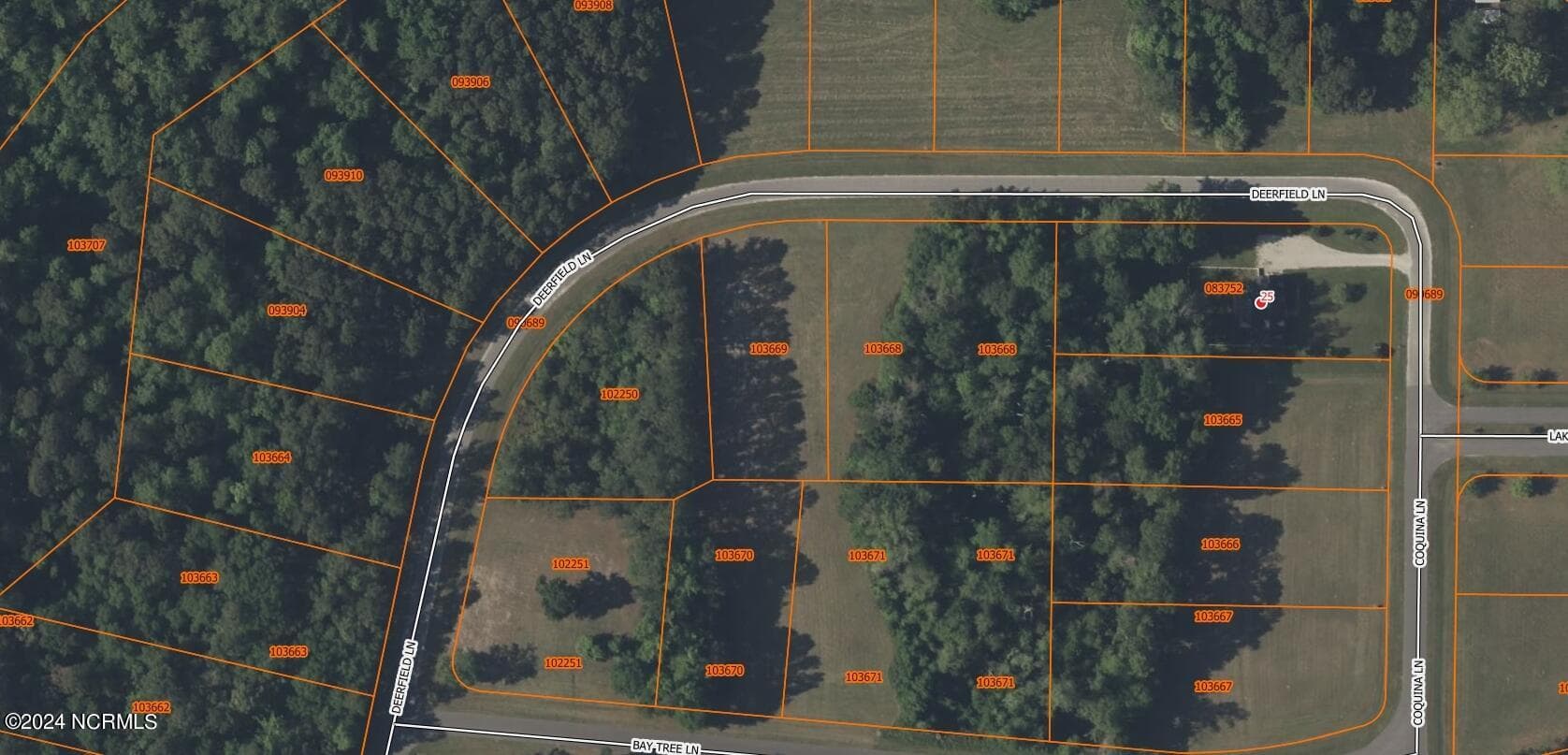 25 60 Deerfield Lane, Tabor City, NC 28463