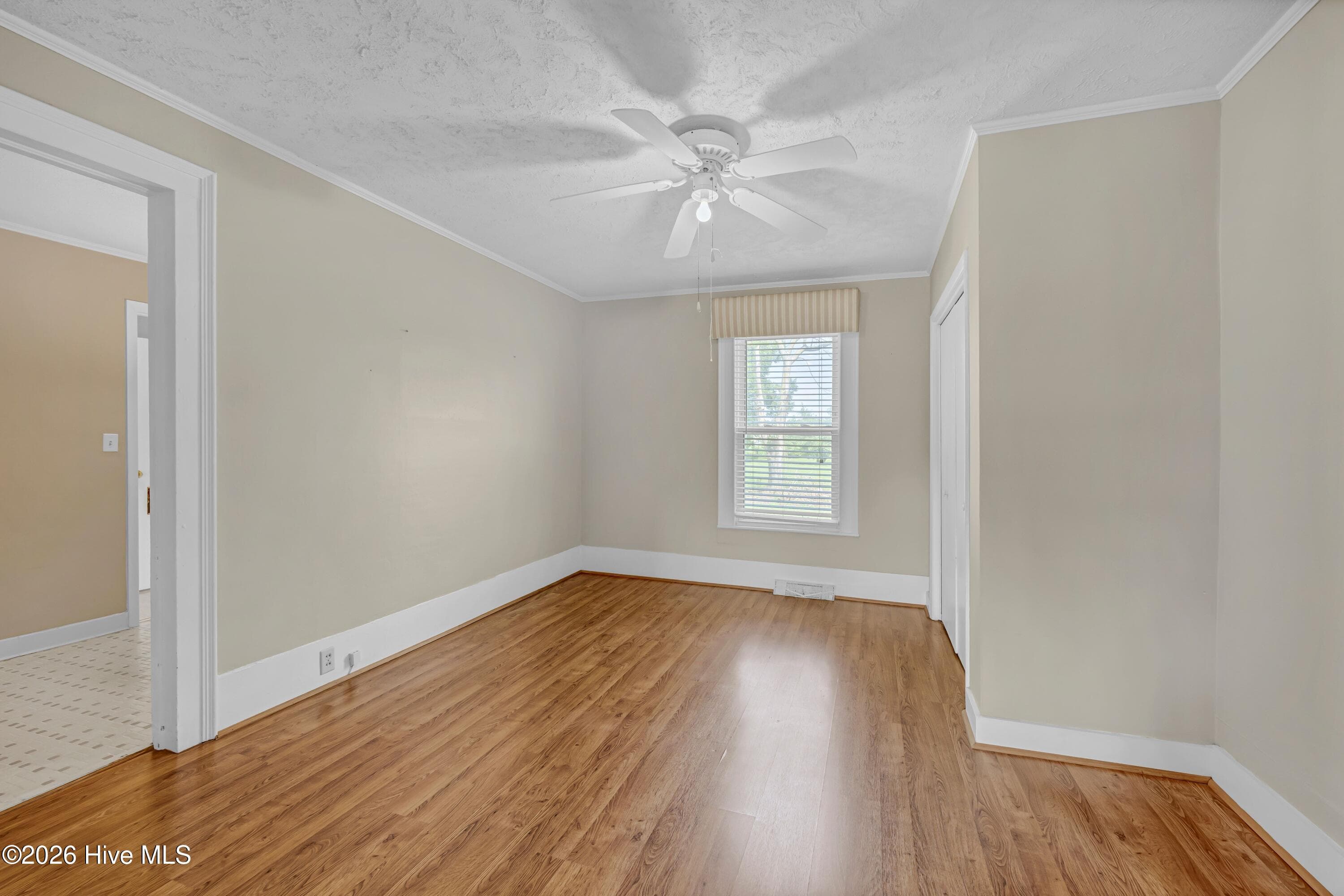 Single Family Residence at 4027 S Nc Hwy 11, Wallace, NC 28466, photo 16 of 27