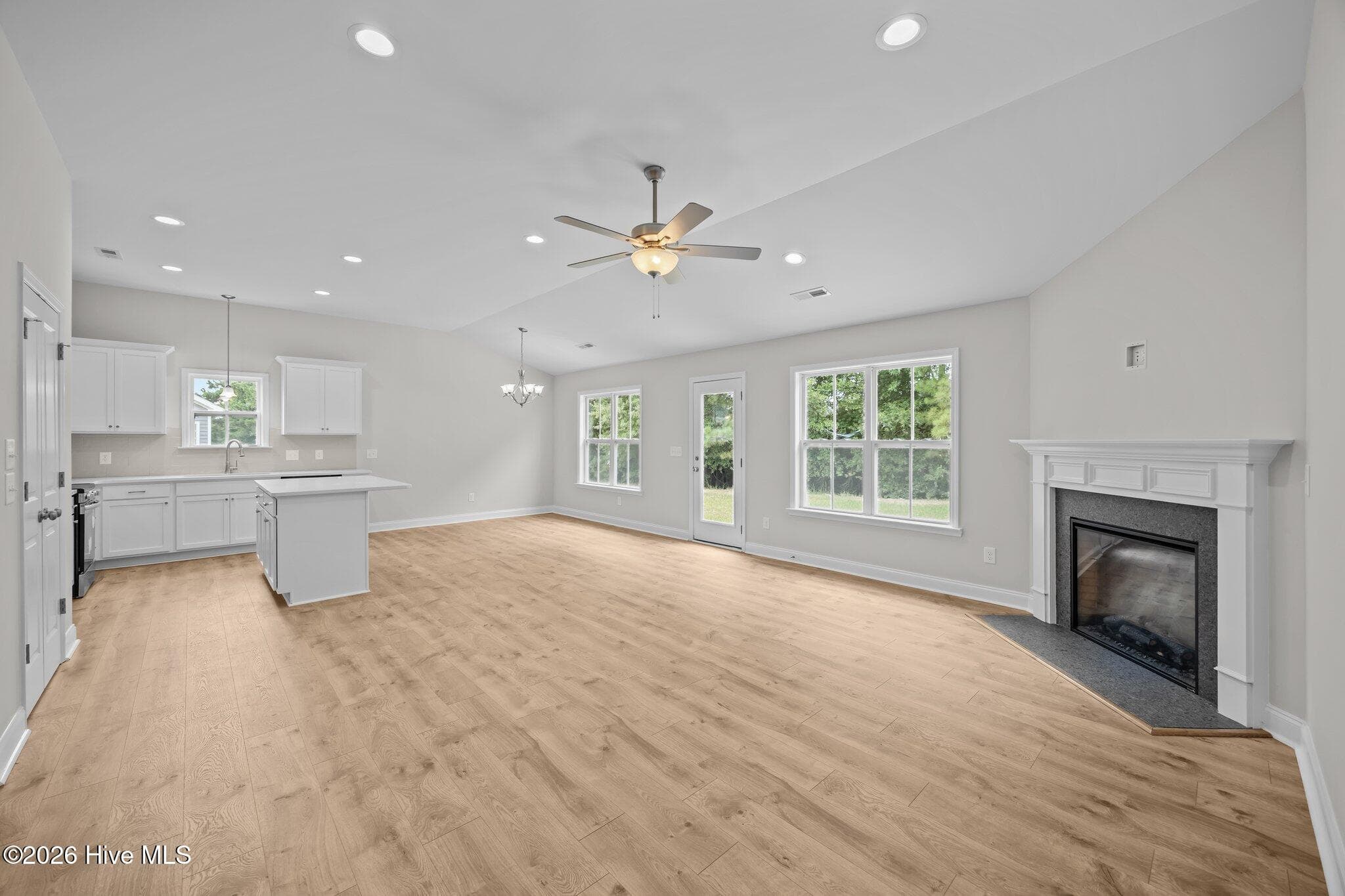Photo of similar home - 2309 Rhinestone Drive, Winterville, NC 28590