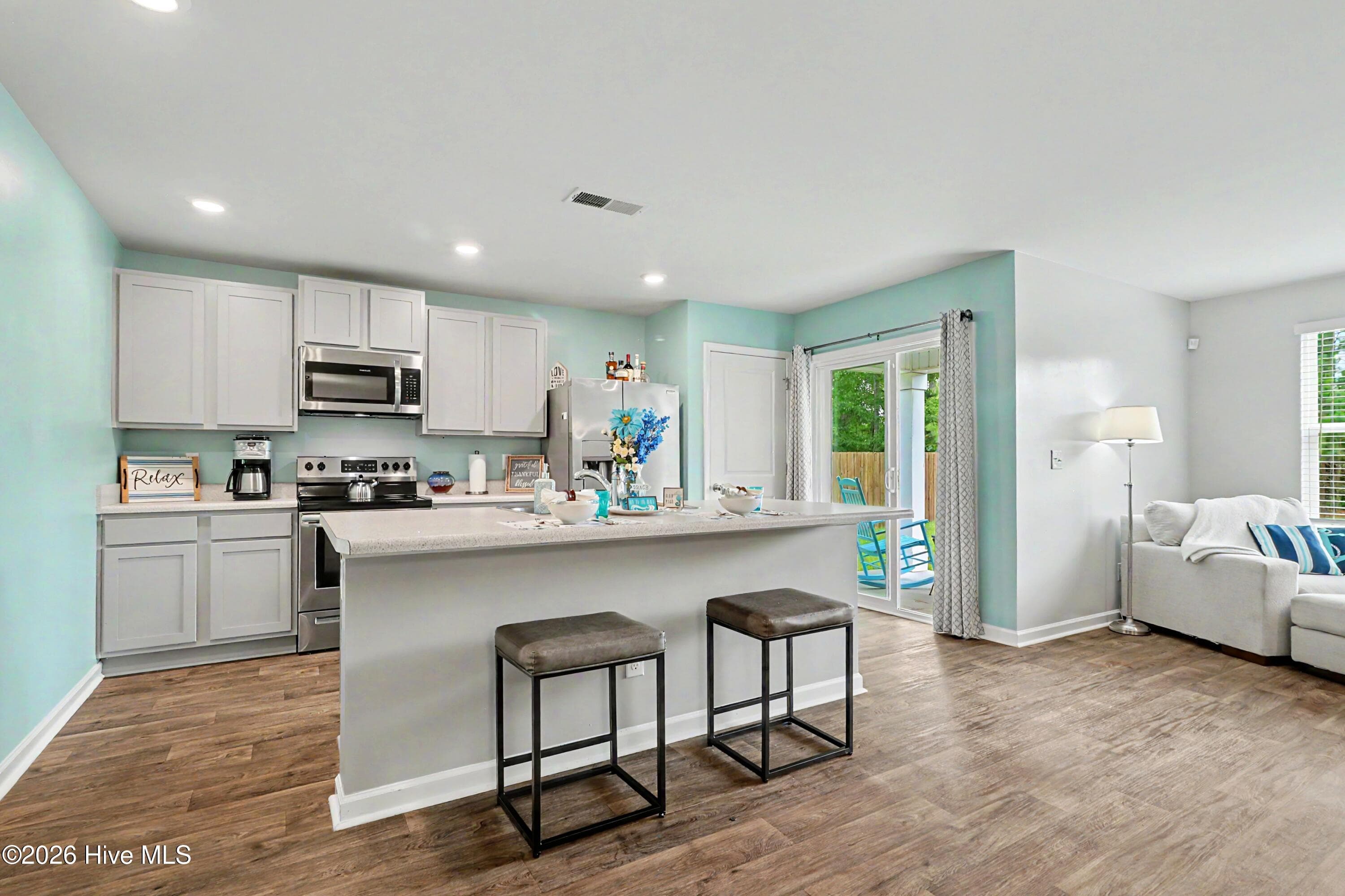 Single Family Residence at 23 Staples Mill Drive NW, Supply, NC 28462, photo 10 of 30