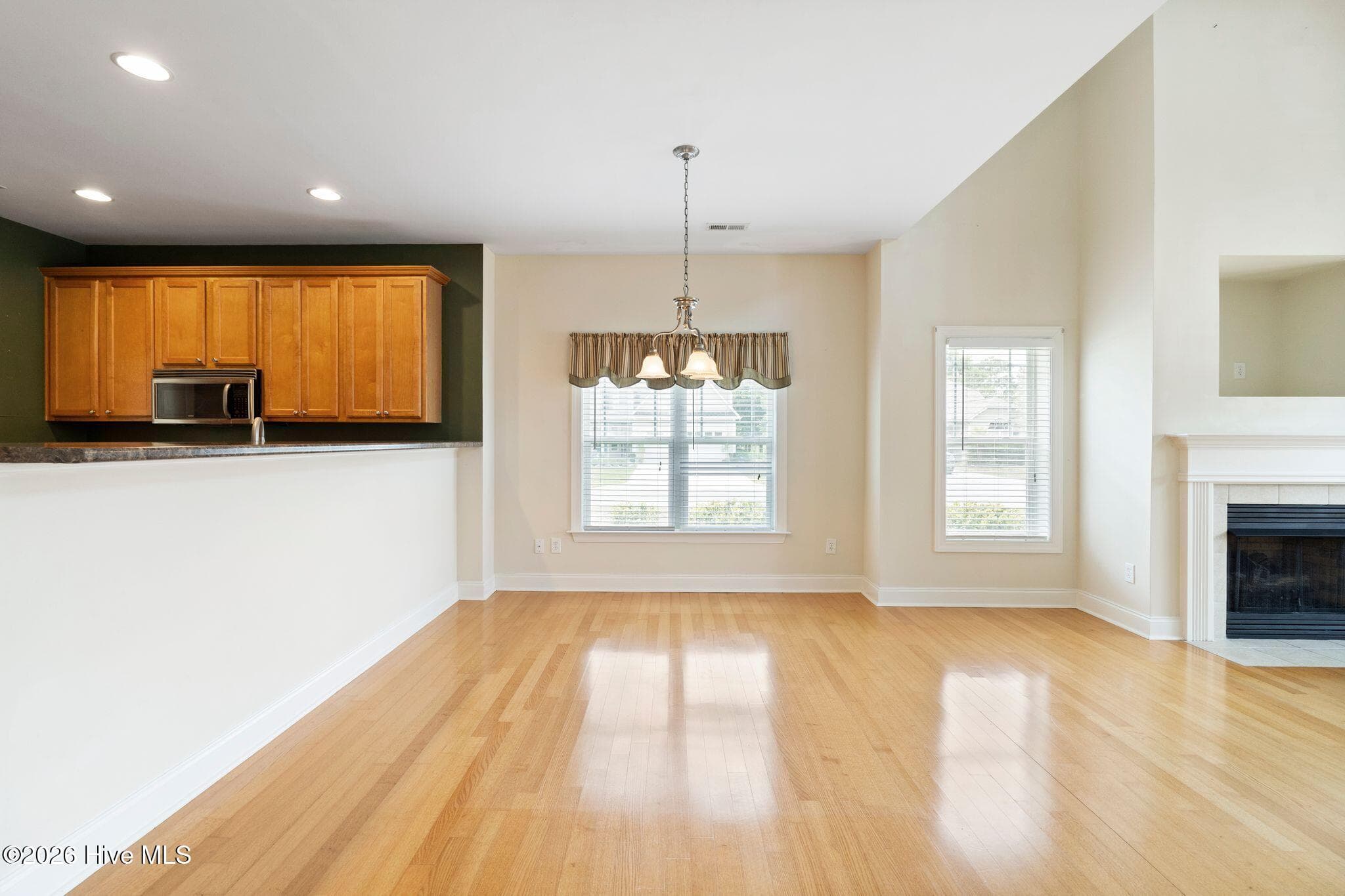Townhouse at 100 Painted Bunting Court, Hampstead, NC 28443, photo 12 of 58