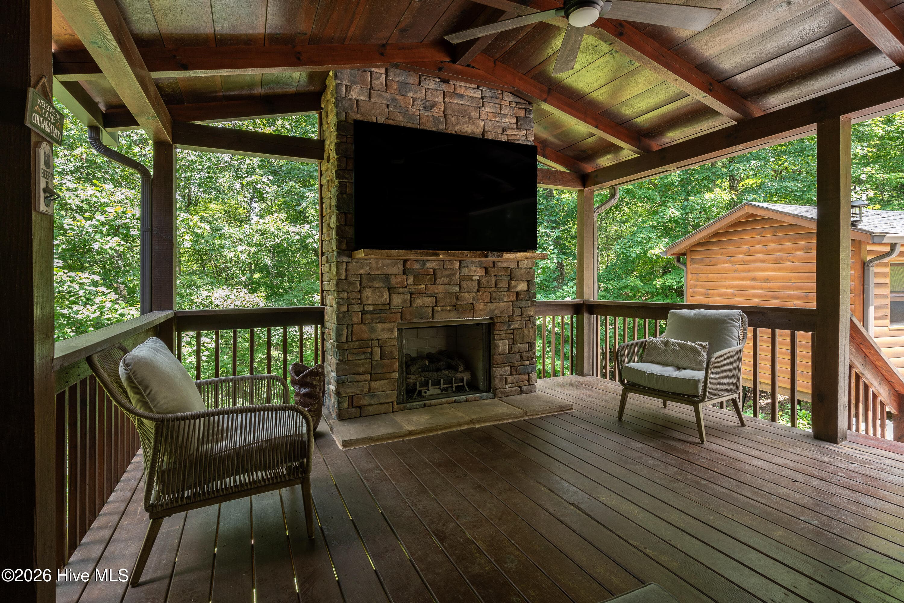 Single Family Residence at 70 Snipe Lane, Murphy, NC 28906, photo 2 of 2