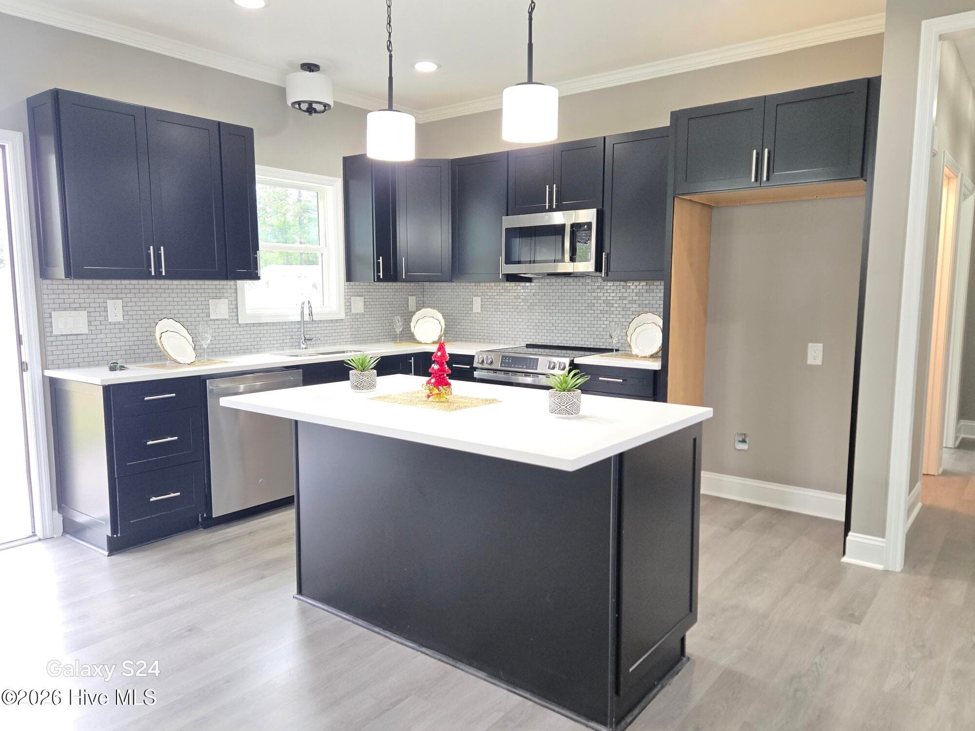 Single Family Residence at 704 Windchime Court, Kinston, NC 28504, photo 7 of 20