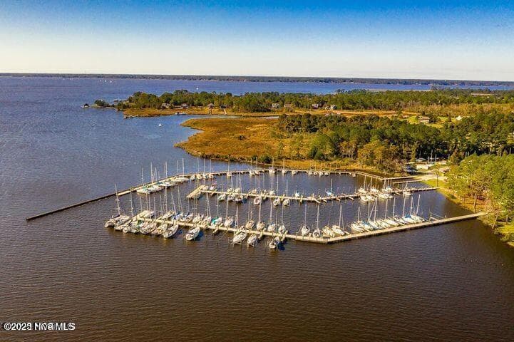 Residential Lot at 904 Hurricane Court, New Bern, NC 28560, photo 10 of 12