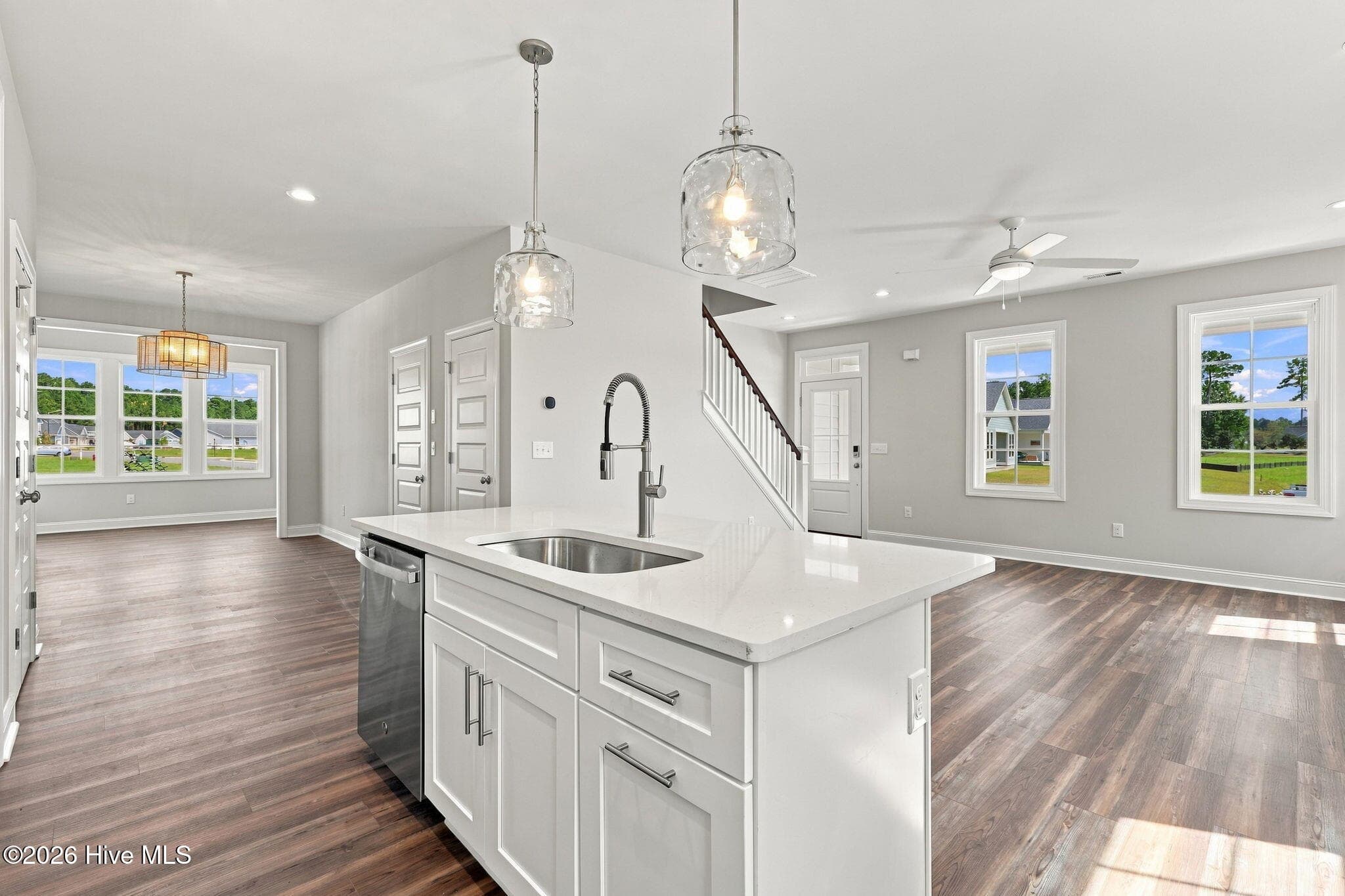 Single Family Residence at 4004 Brighton Drive, New Bern, NC 28562, photo 14 of 71