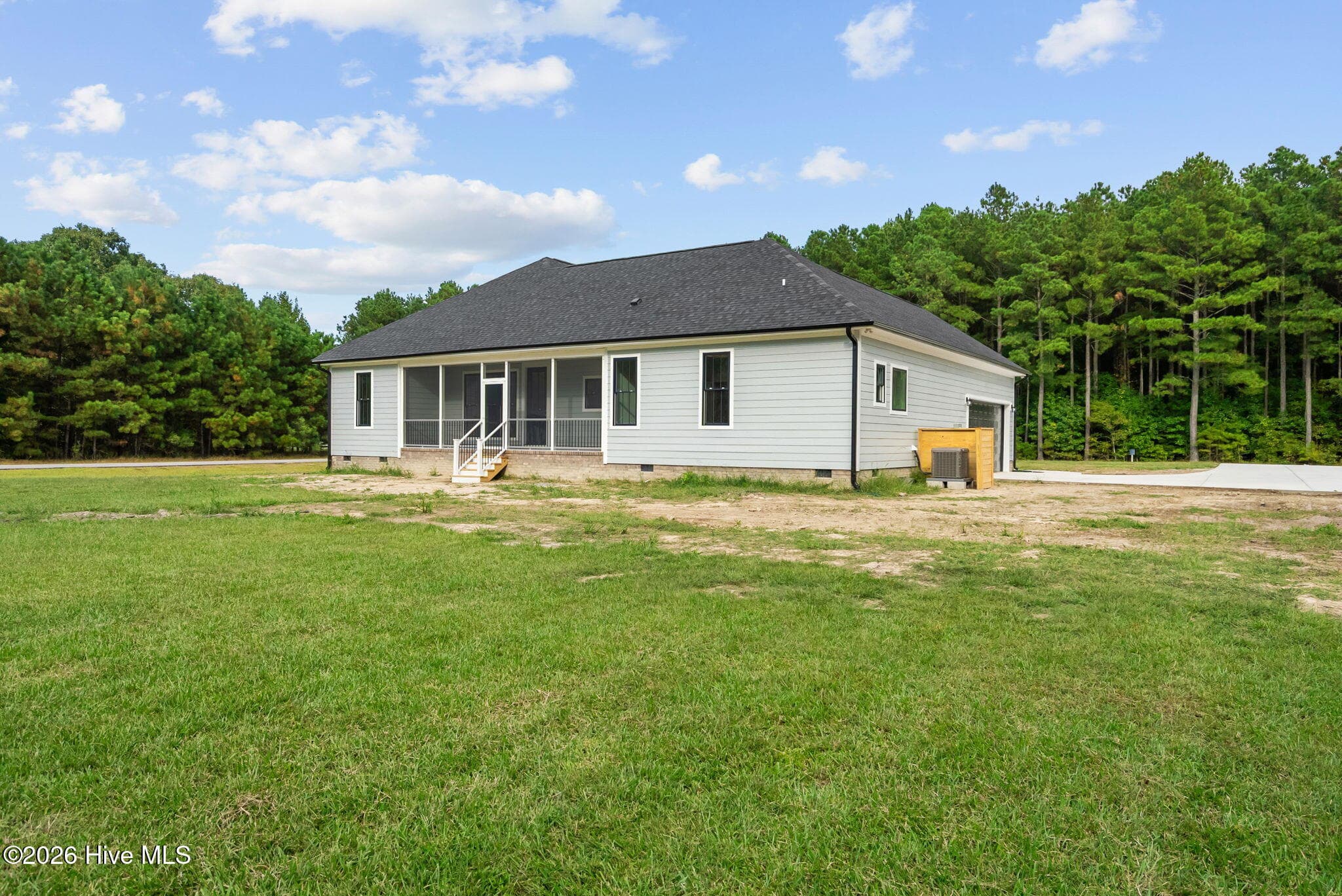 Single Family Residence at 329 Riversound Drive, Edenton, NC 27932, photo 34 of 44