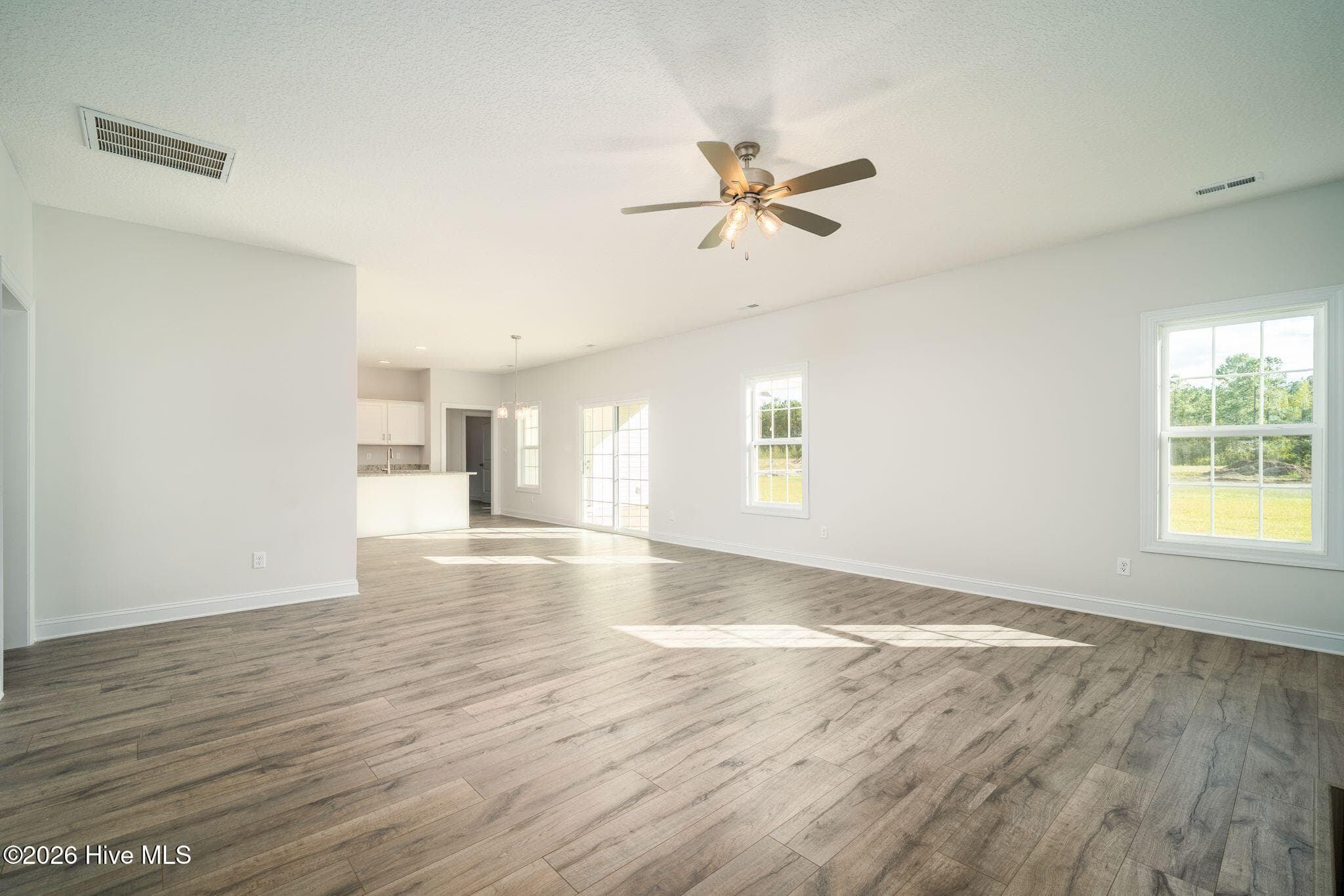 Single Family Residence at 500 Huggins Way, Jacksonville, NC 28546, photo 19 of 99