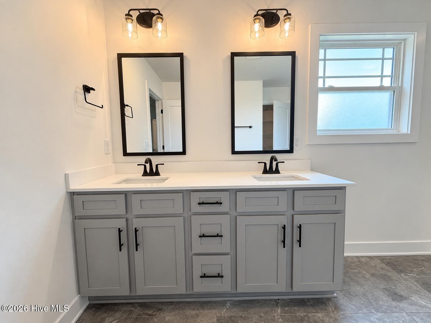 Townhouse at 2022 Tharrington Way, Rocky Mount, NC 27803, photo 16 of 27
