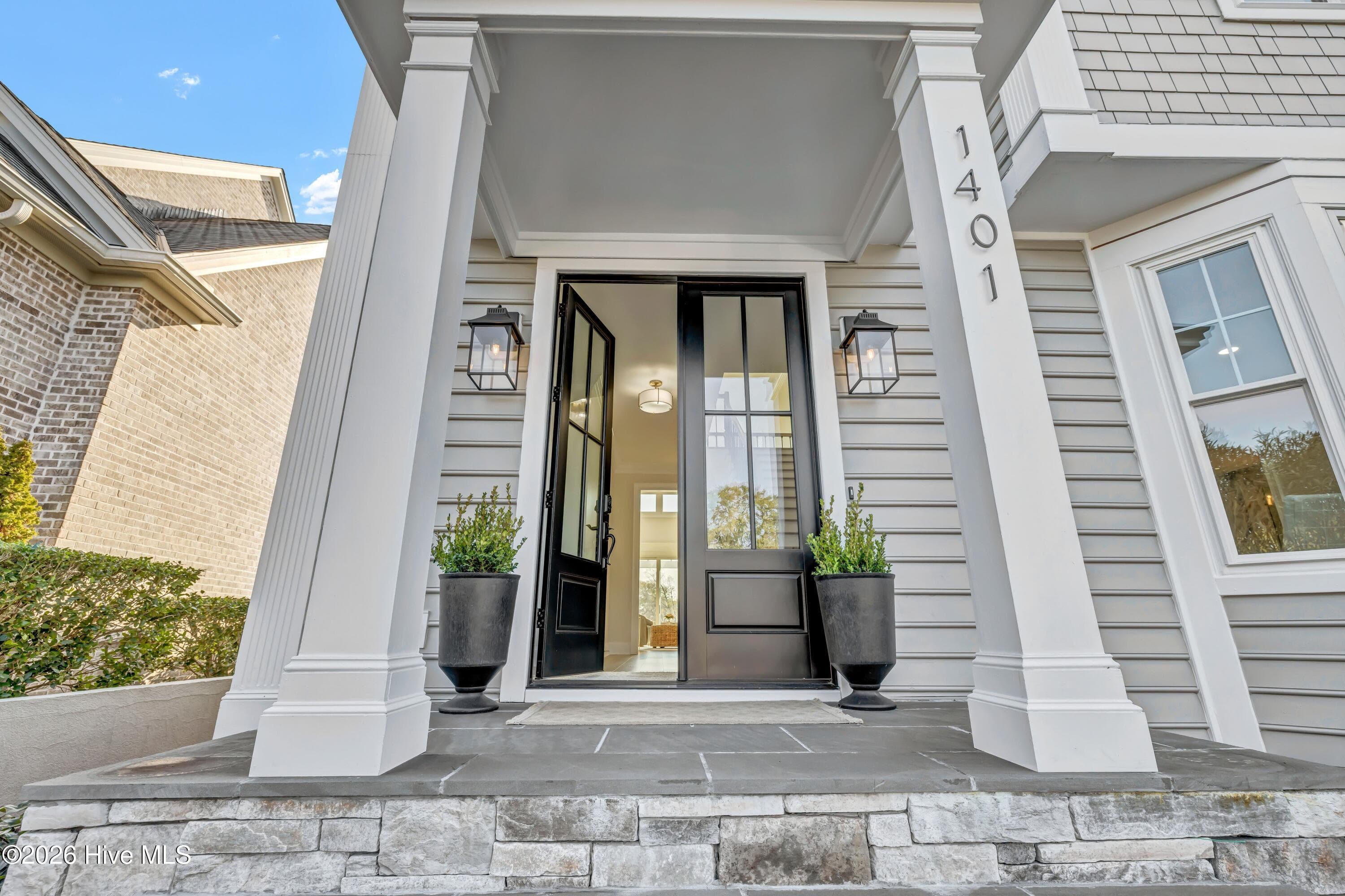 Single Family Residence at 1401 Regatta Drive, Wilmington, NC 28405, photo 10 of 109