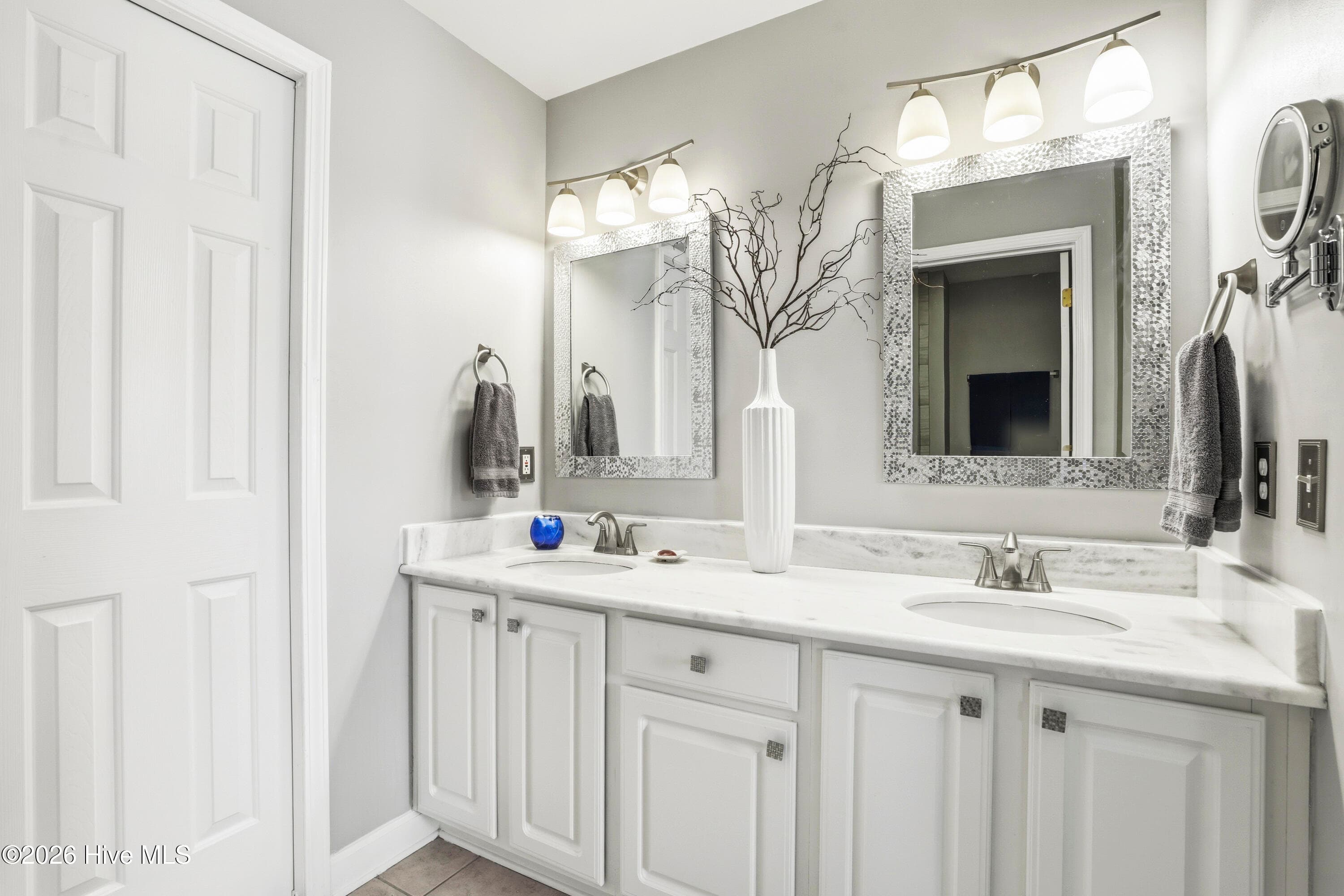 Condominium at 8855 Radcliff Drive NW 13d, Calabash, NC 28467, photo 6 of 60