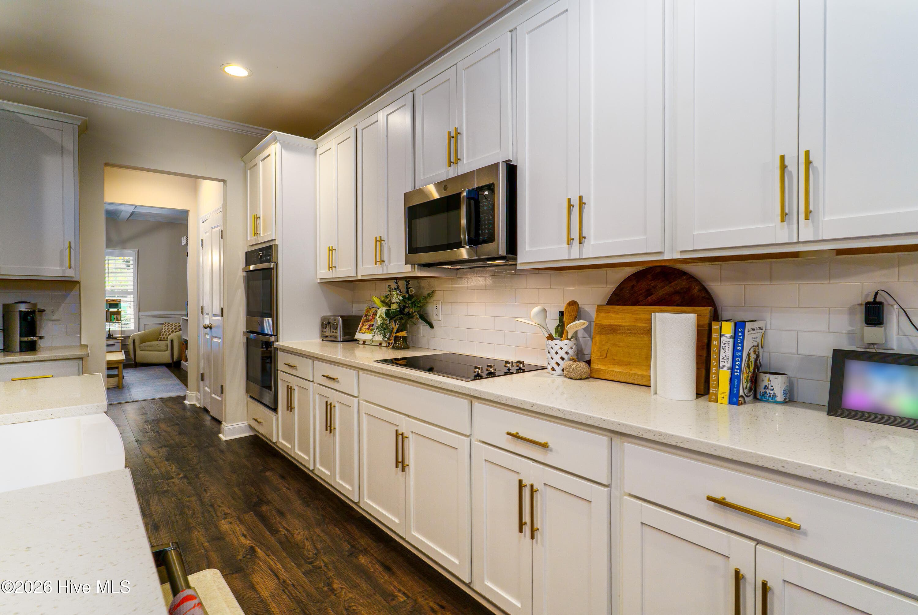 Single Family Residence at 14 Montclair Lane, Pinehurst, NC 28374, photo 12 of 39