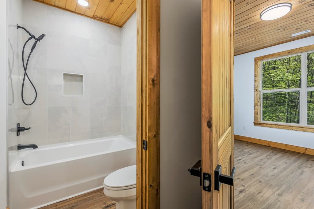 Single Family Residence at 342 Hunter Ridge, Murphy, NC 28906, photo 62 of 82