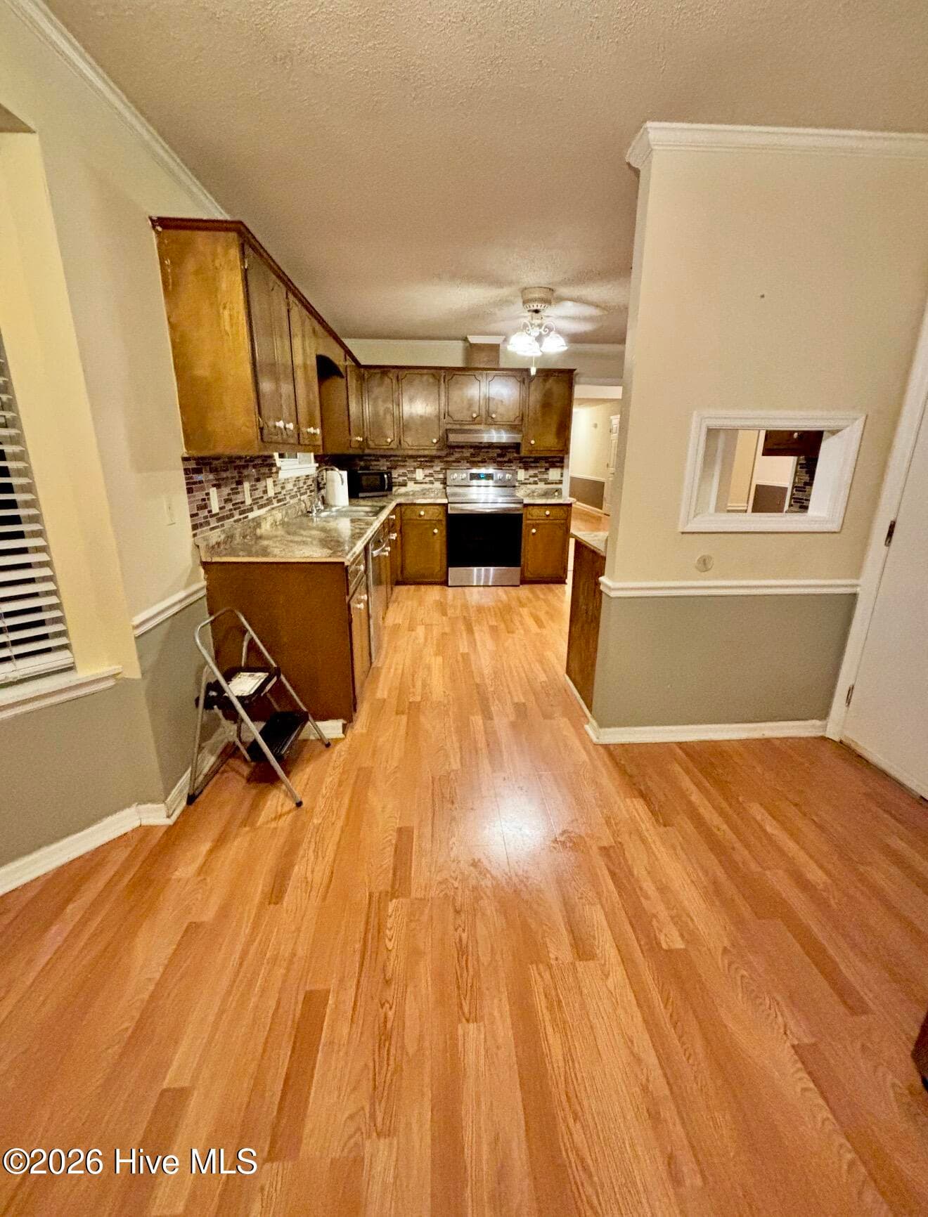 Breakfast Nook/Laundry Area - 1951 Stagecoach Road NE, Thomson, GA 30824