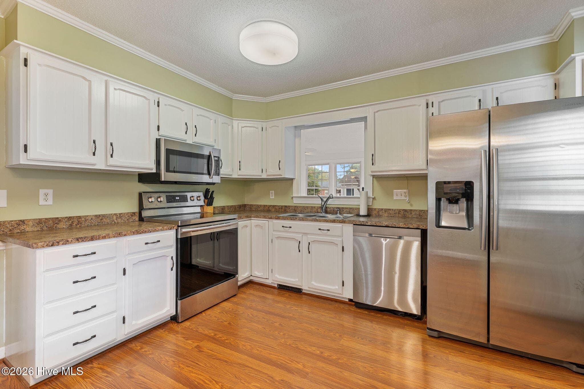 Single Family Residence at 2464 English Squire Drive, Kinston, NC 28504, photo 11 of 24