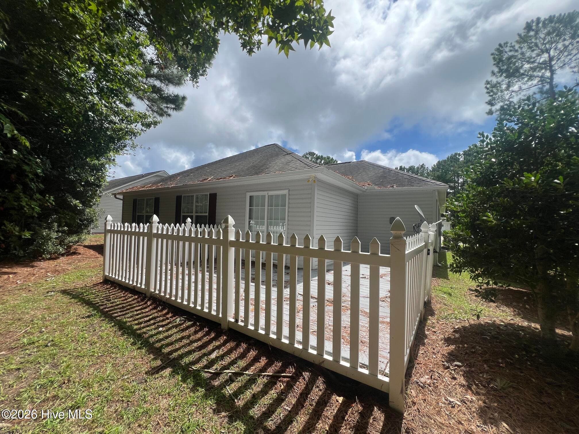Condominium at 302 Jasmine S, Swansboro, NC 28584, photo 14 of 14