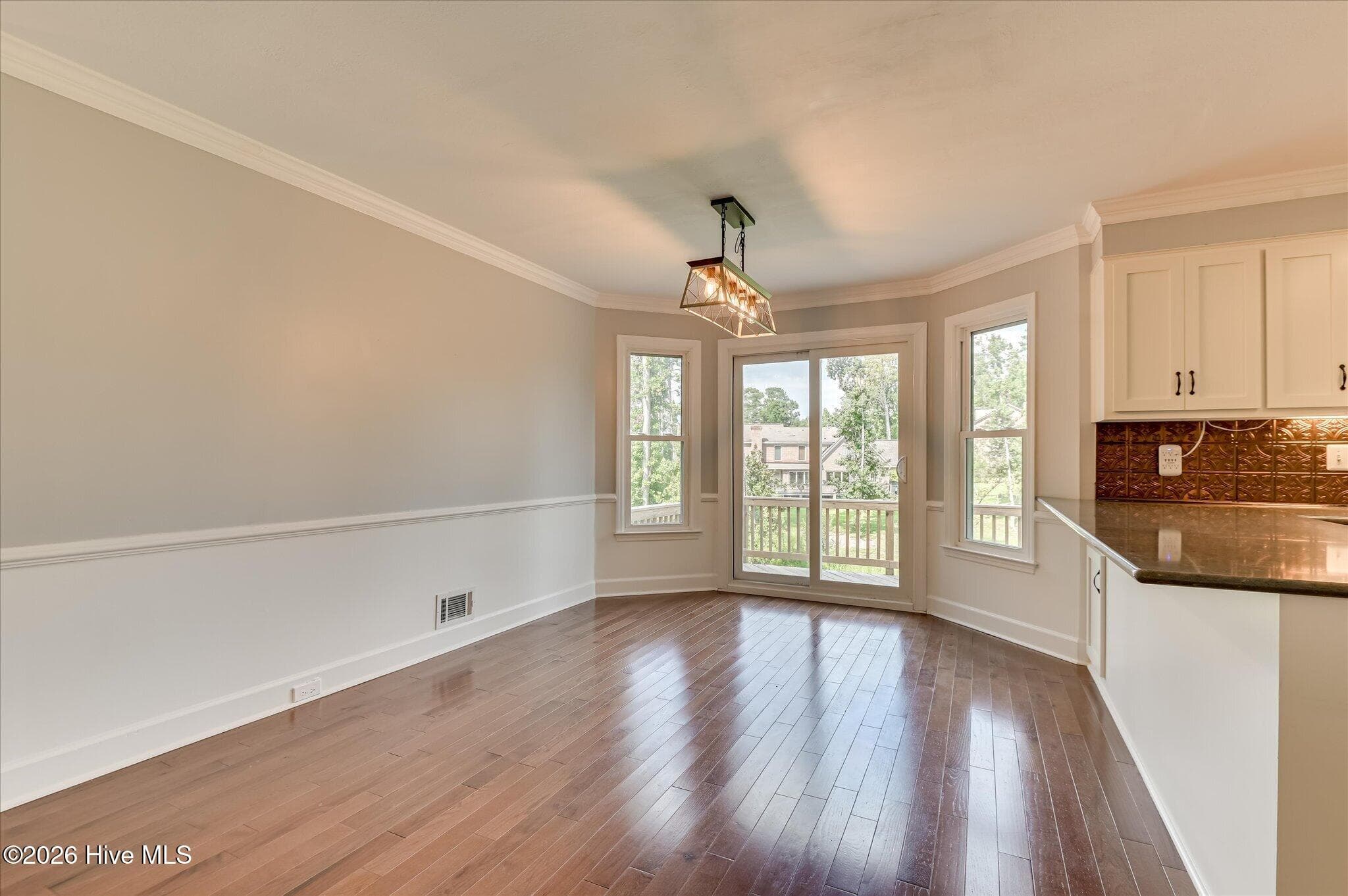Single Family Residence at 4198 Knollcrest Circle N, Martinez, GA 30907, photo 3 of 13