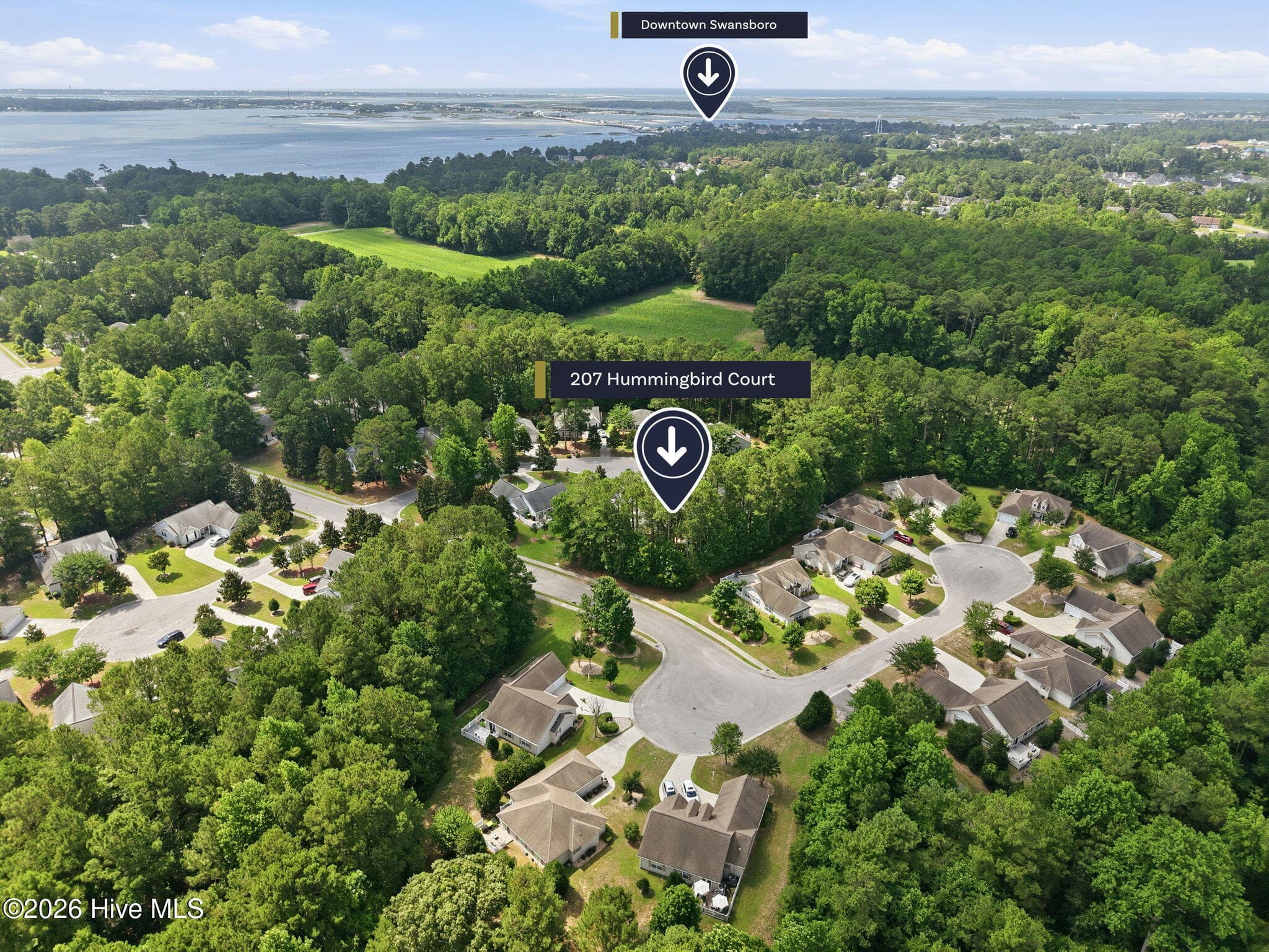 Close to downtown Swansboro - 702 Hummingbird S, Swansboro, NC 28584