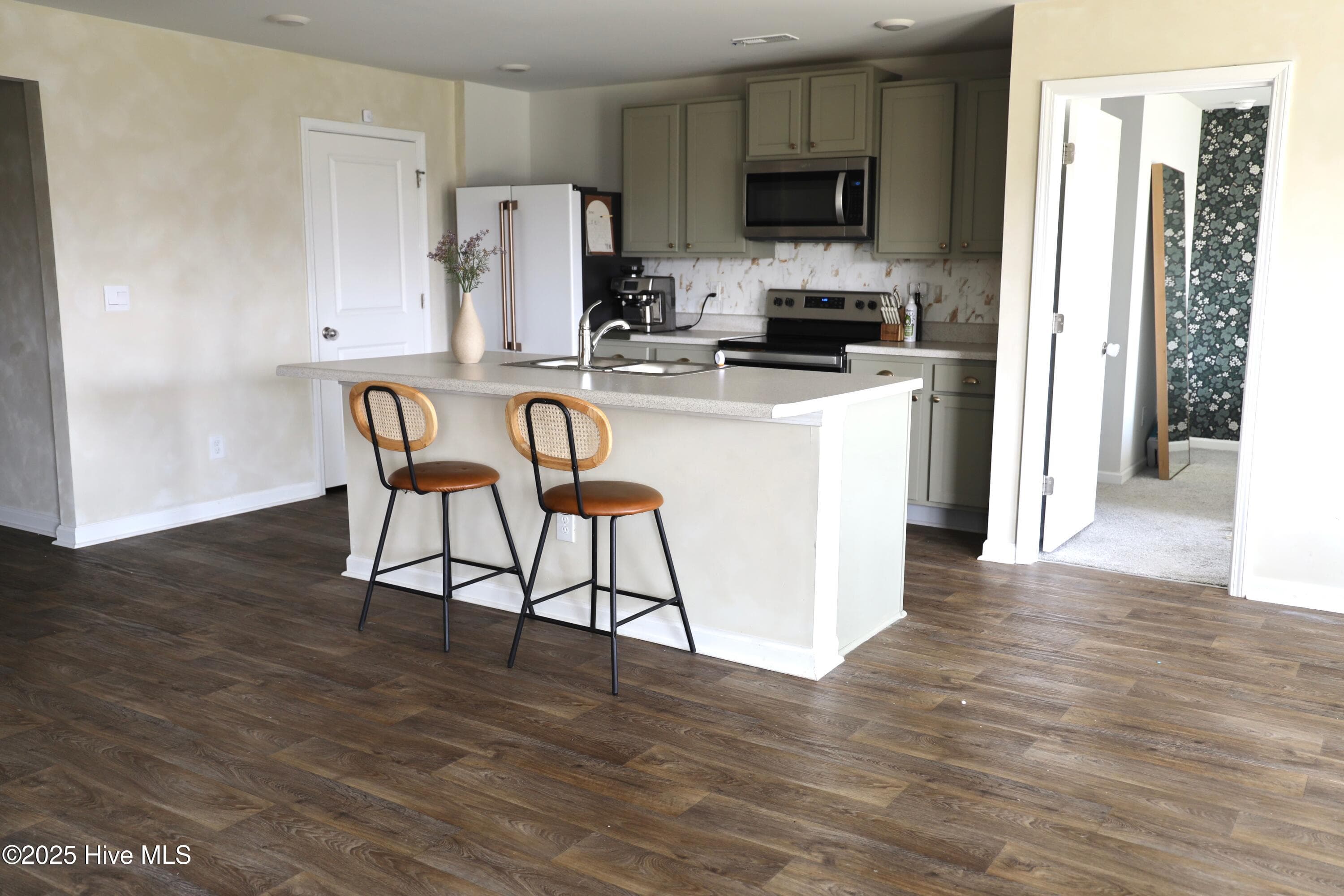 Single Family Residence at 1146 King Eider Way, Winnabow, NC 28479, photo 11 of 37