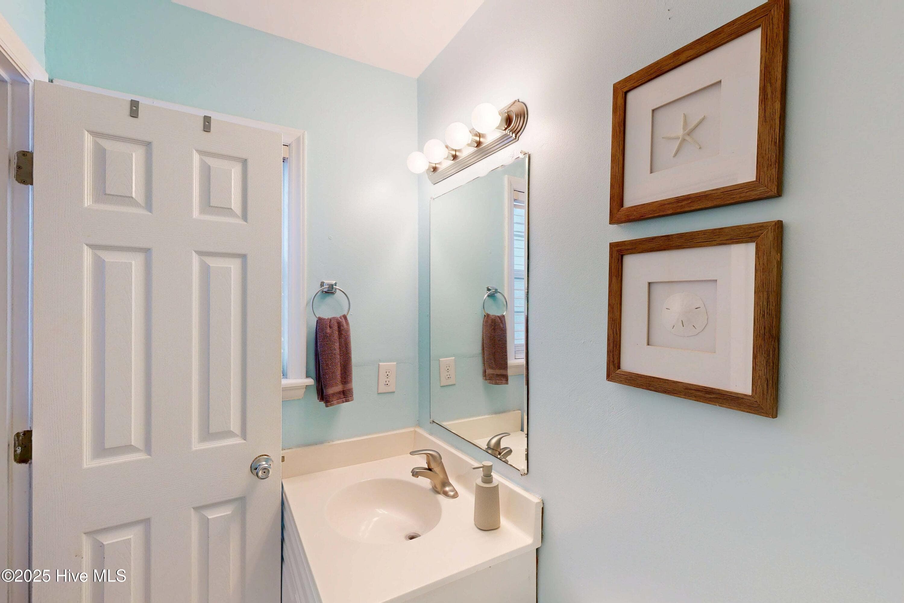 Single Family Residence at 124 N Permuda Wynd Drive, North Topsail Beach, NC 28460, photo 57 of 84