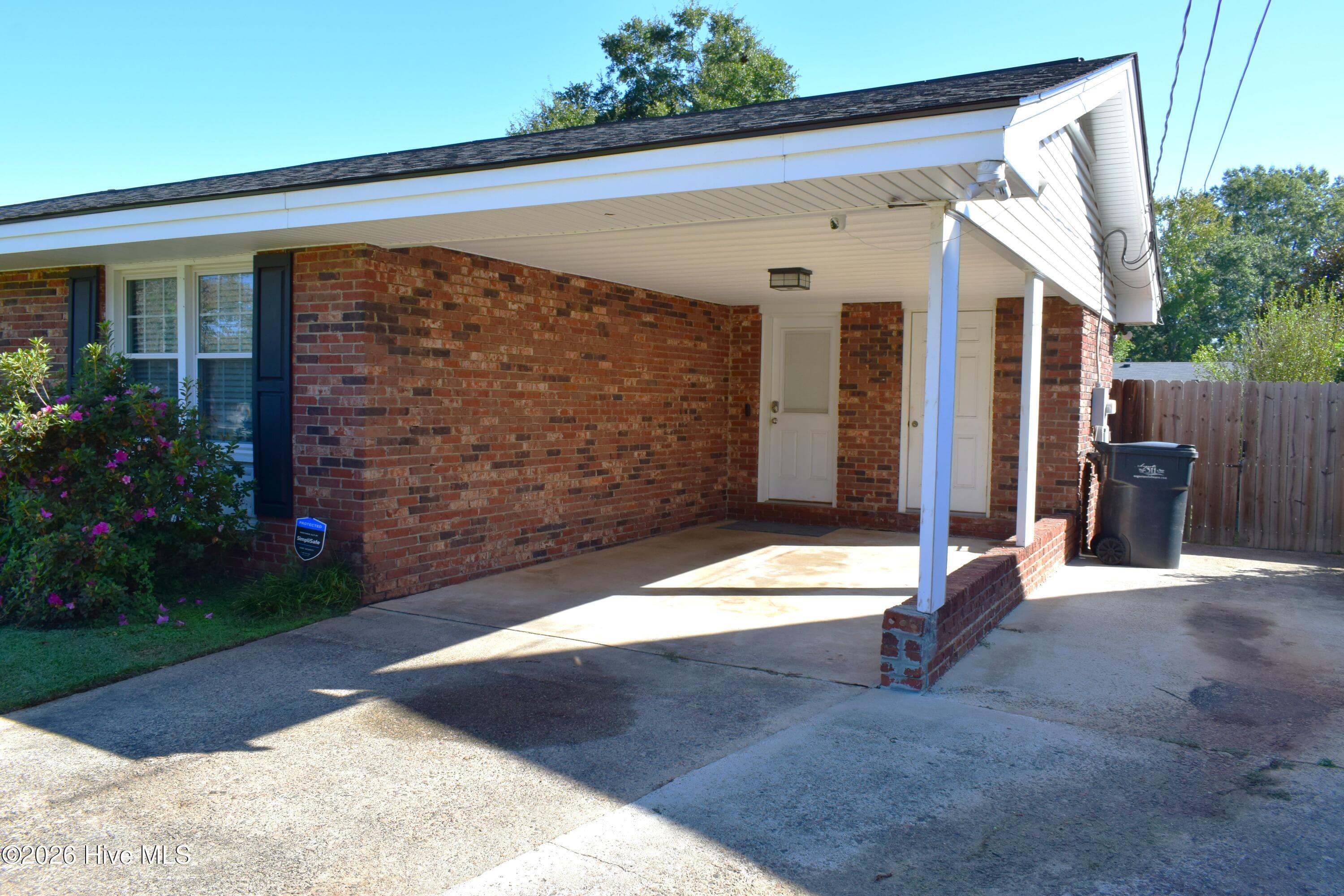Single Family Residence at 2709 Smith Creek Road, Augusta, GA 30909, photo 5 of 38