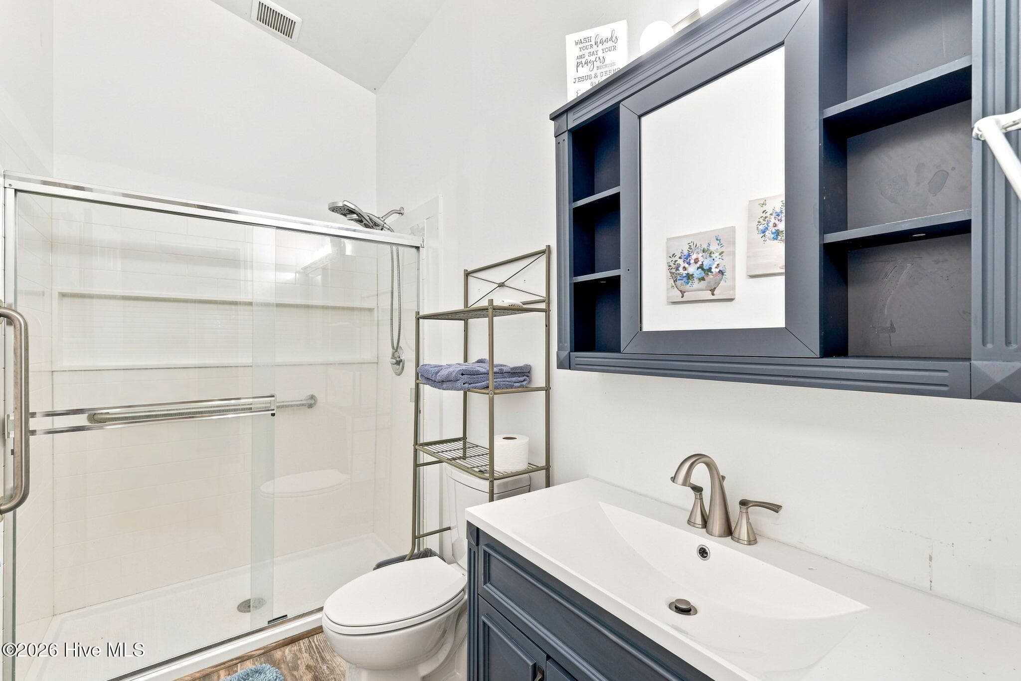 In Law Suite Bathroom - 4 Sunset Farms Road, Whittier, NC 28789, Whittier
