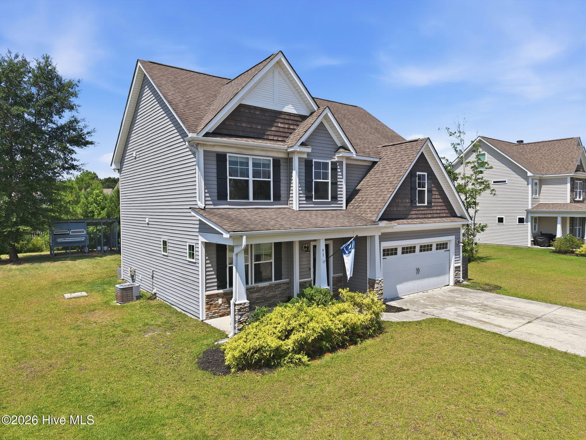 Single Family Residence at 91 W Conolly Court, Hampstead, NC 28443, photo 3 of 44