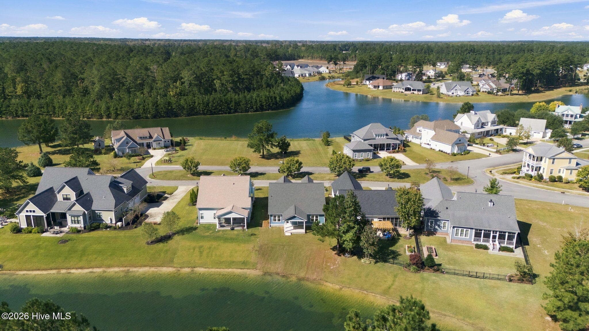 Single Family Residence at 4058 Reunion Pointe Lane, New Bern, NC 28562, photo 12 of 62