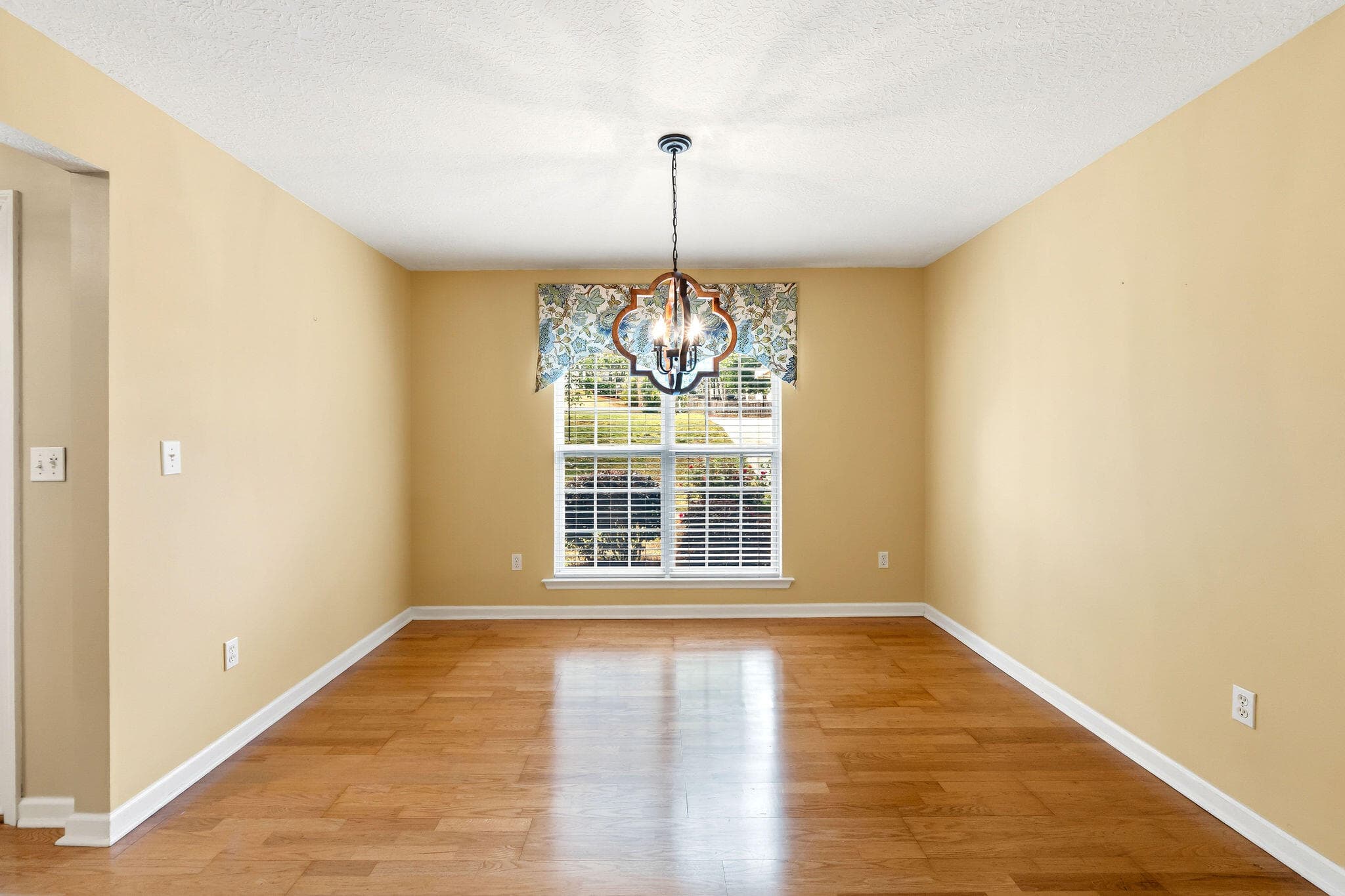 Single Family Residence at 4156 Hound Court, Evans, GA 30809, photo 8 of 54