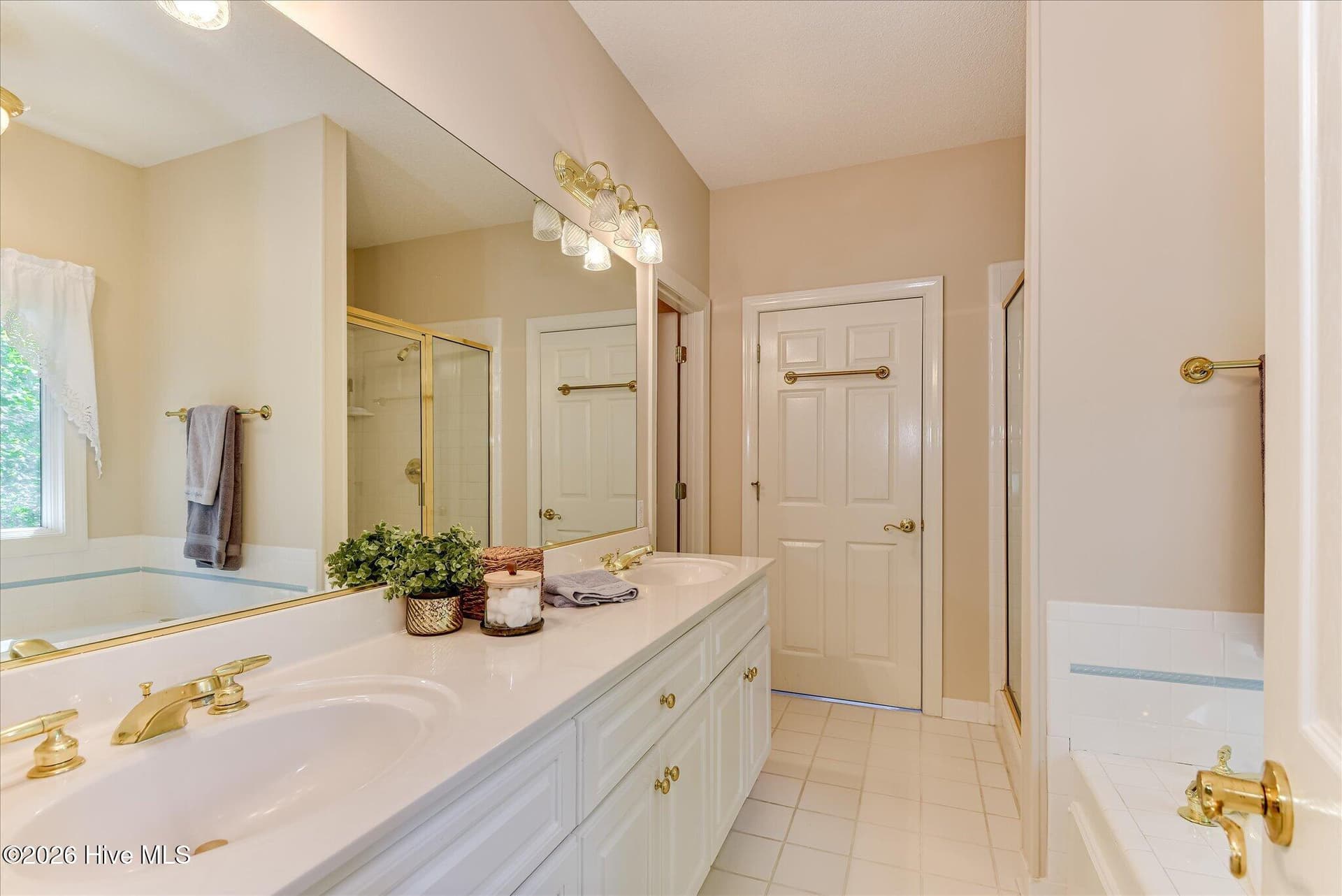 Single Family Residence at 105 Azalea Circle, McCormick, SC 29835, photo 27 of 41