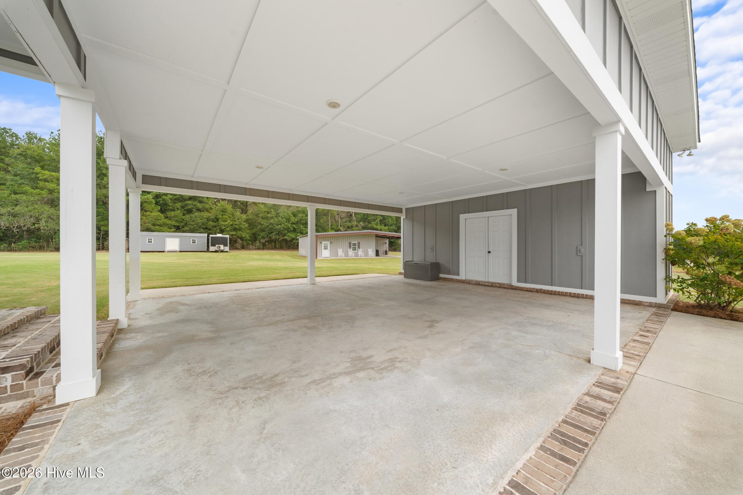 Single Family Residence at 3964 GA Hwy 17 S, Millen, GA 30442, photo 4 of 56