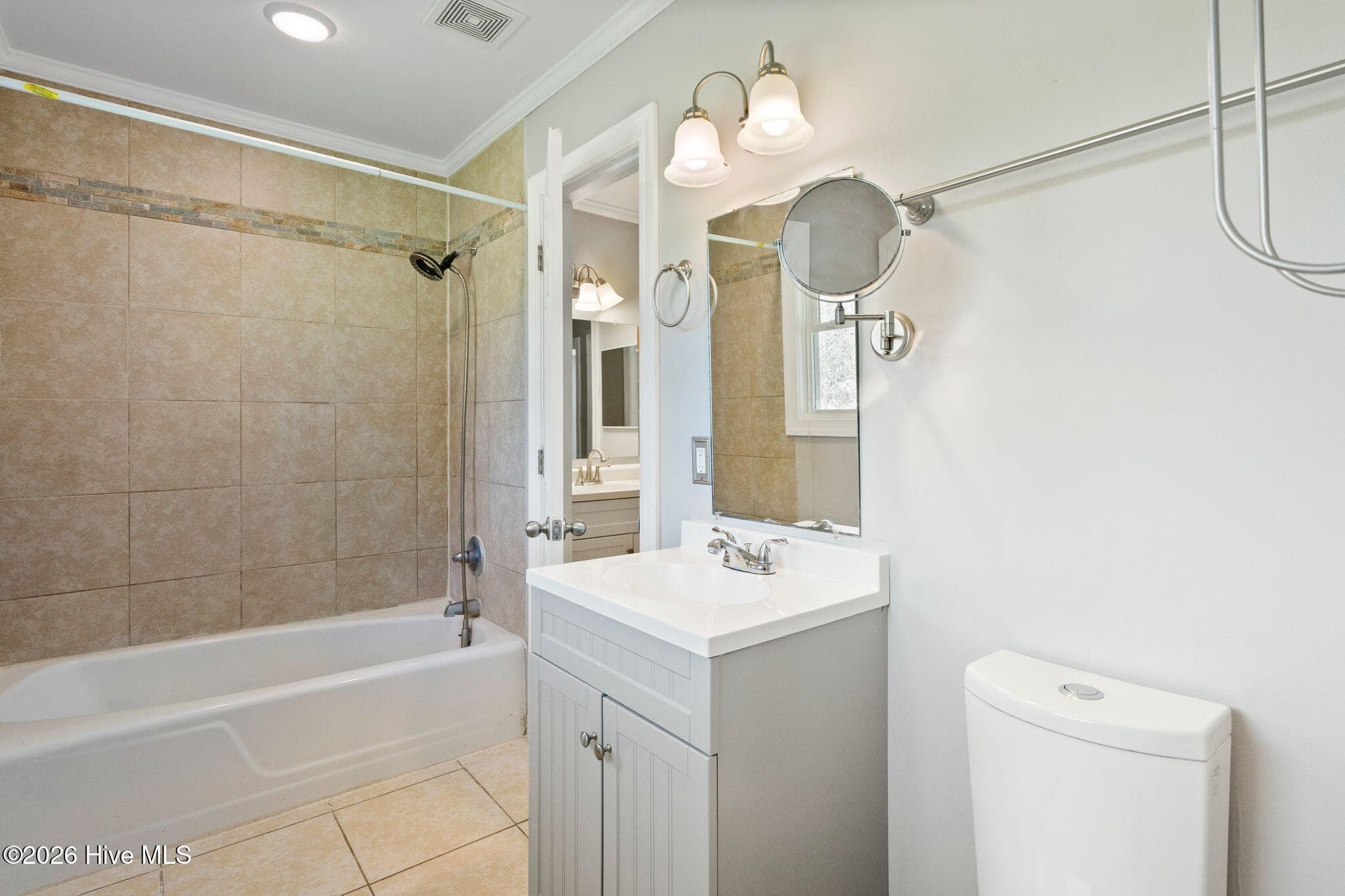 1505 Phillips Avenue, New Bern, NC 28562