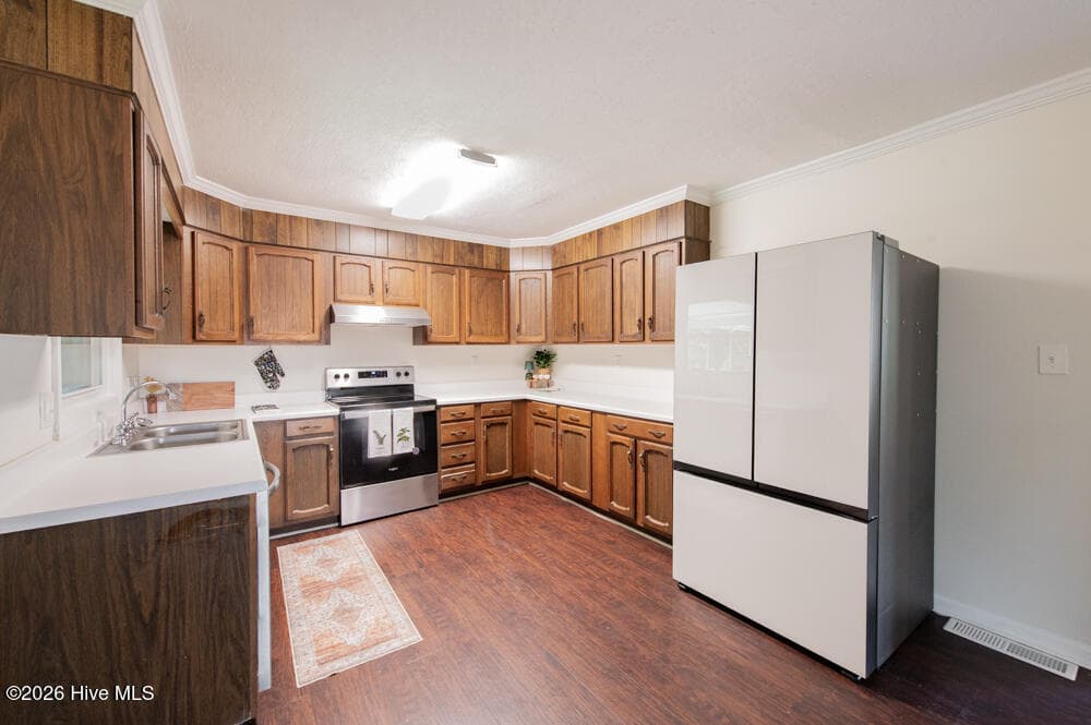 Single Family Residence at 215 S Bell Street, Harlem, GA 30814, photo 10 of 30