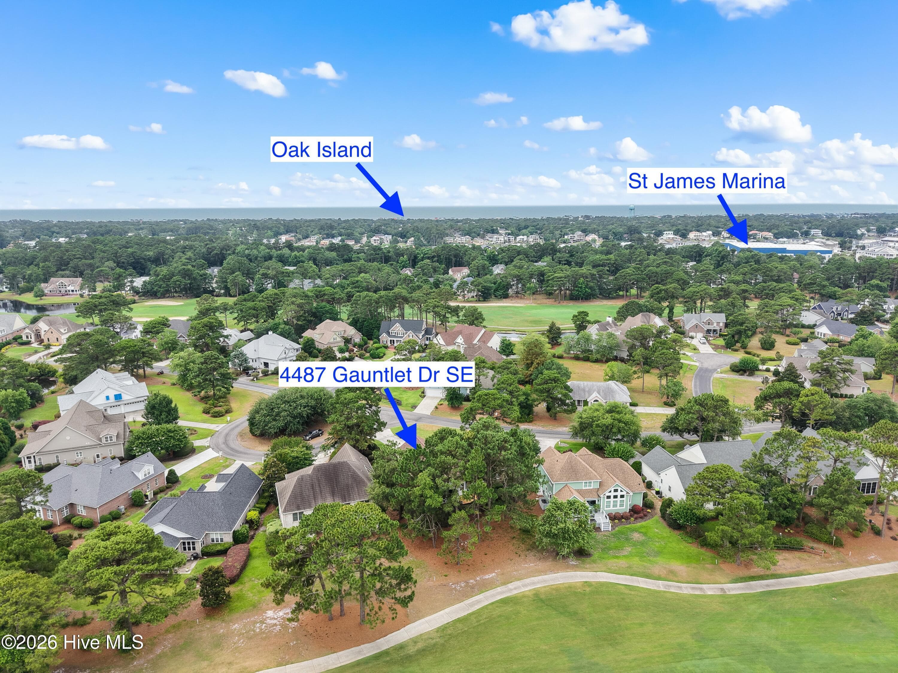 Single Family Residence at 4387 Gauntlet Drive SE, Southport, NC 28461, photo 4 of 84