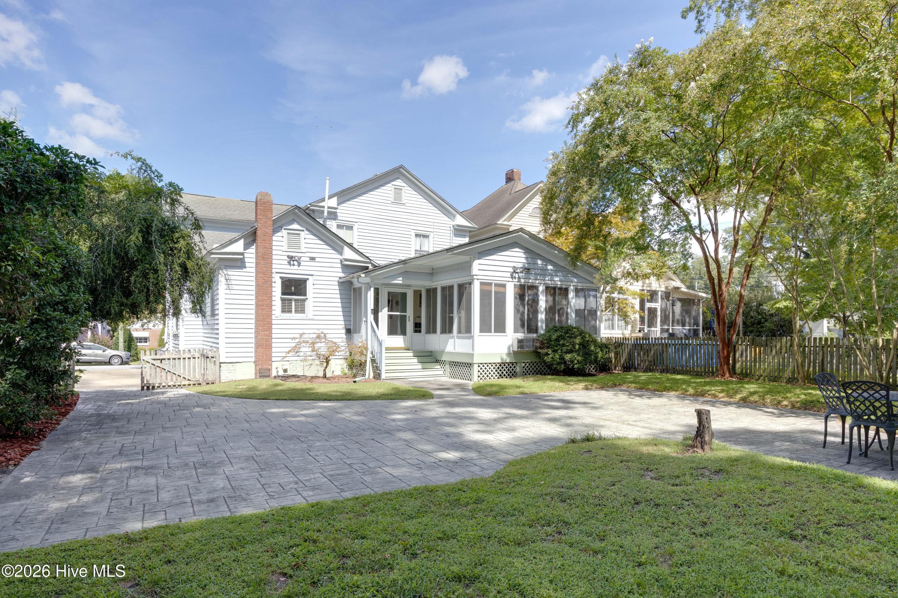 Single Family Residence at 427 E Main Street, Washington, NC 27889, photo 15 of 59