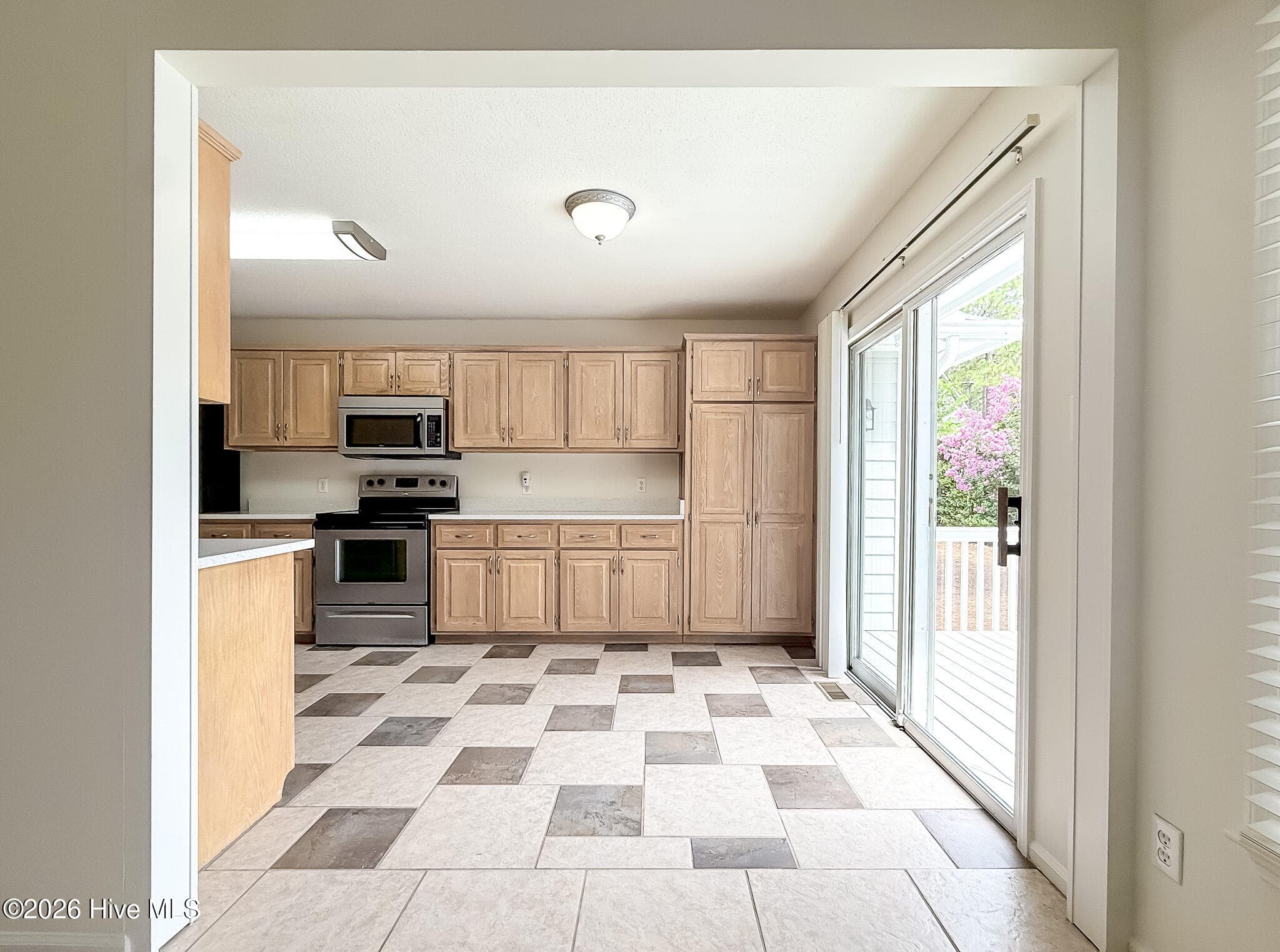 Single Family Residence at 5 Bridle Path Circle, Pinehurst, NC 28374, photo 19 of 65