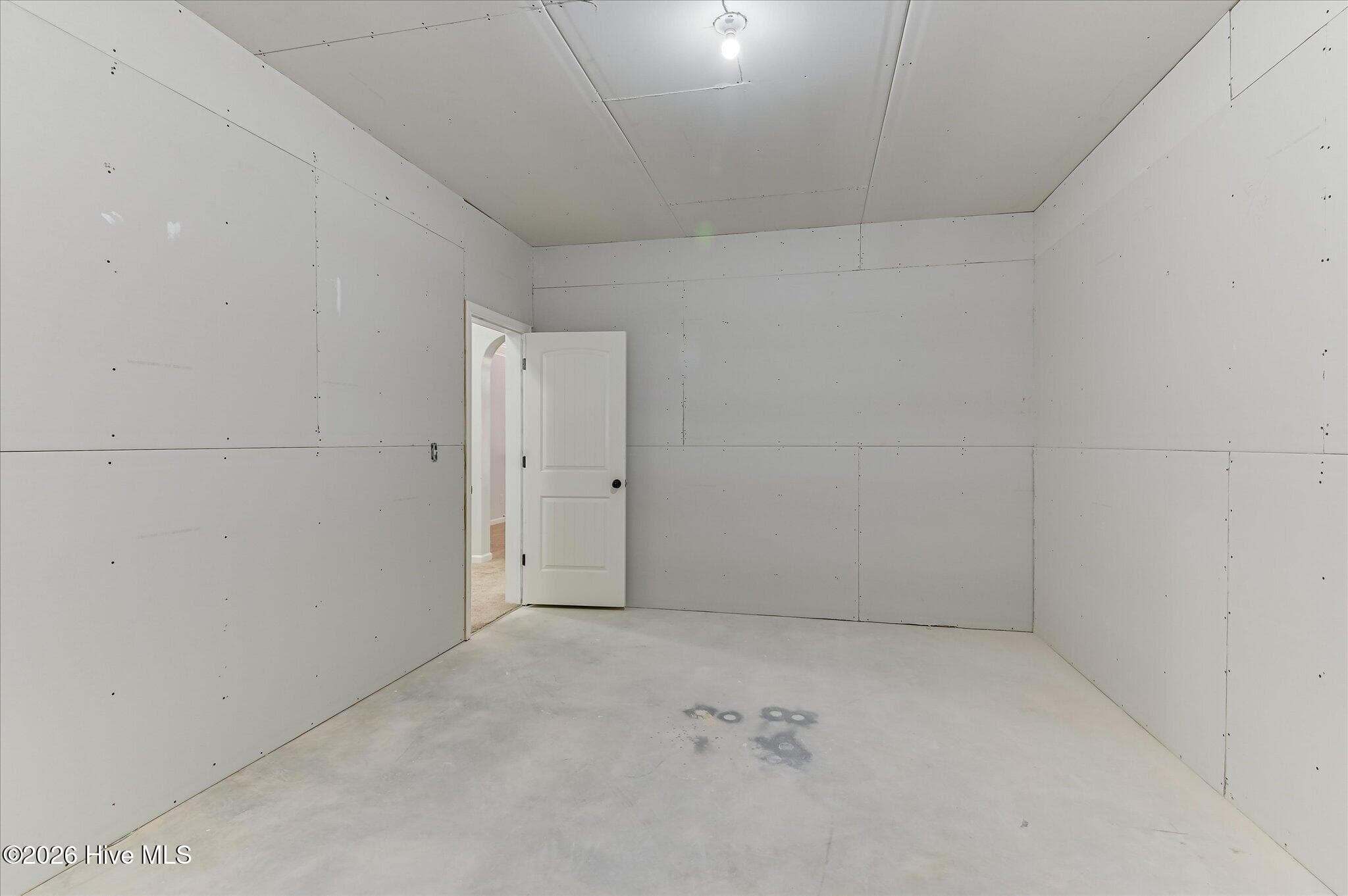 EXTRA STORAGE ROOM READY FOR PERSONAL DESIGN - 552 Oconee Circle, Evans, GA 30809