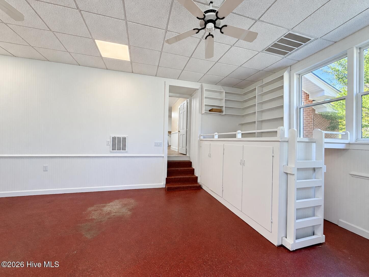 Single Family Residence at 320 Northern Boulevard, Wilmington, NC 28401, photo 54 of 159