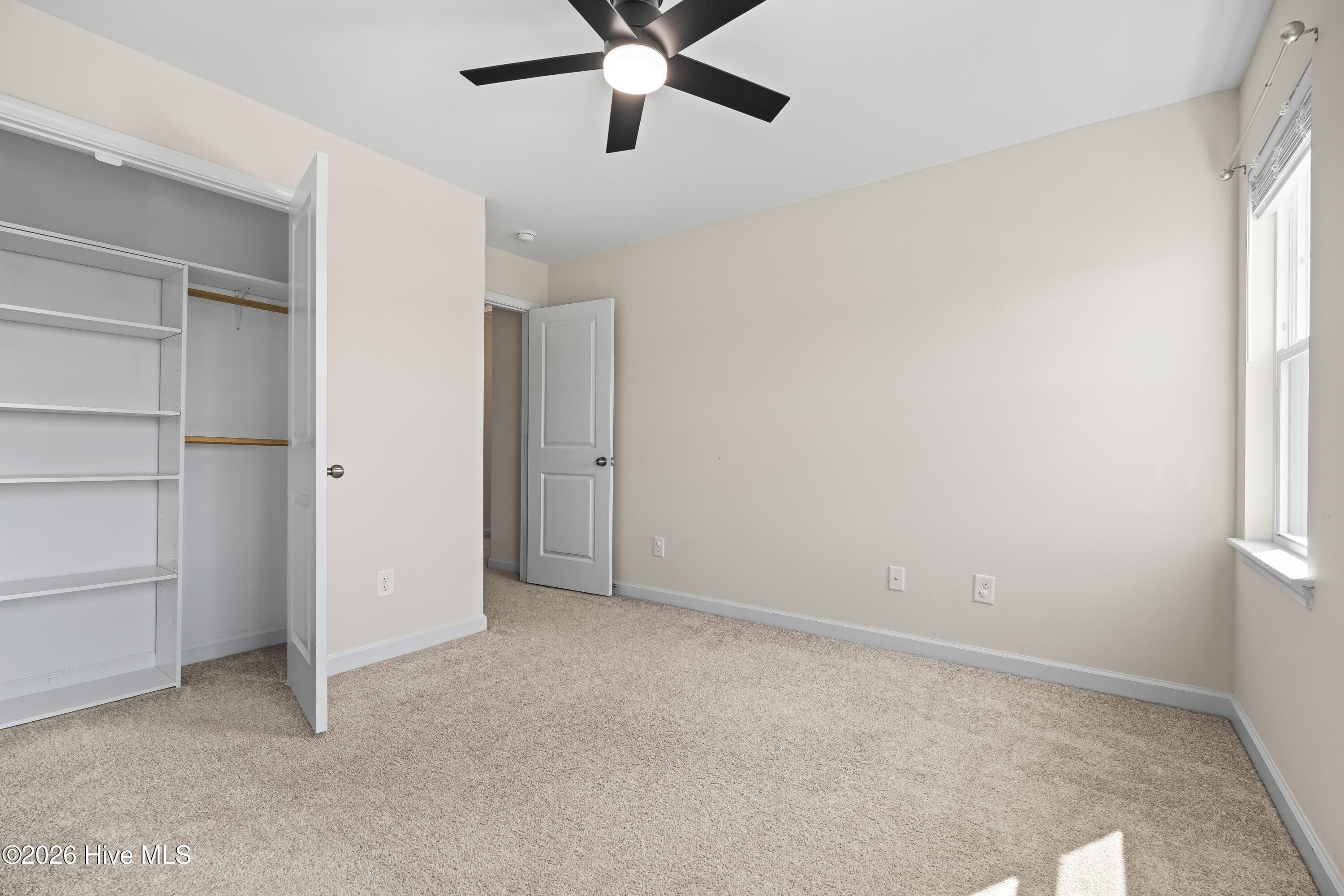 Single Family Residence at 158 Uzzell Road, Hubert, NC 28539, photo 34 of 45
