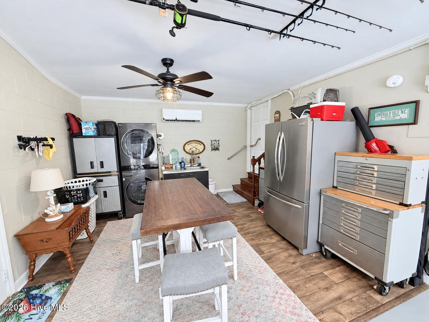Garage - 5405 Cedar Tree Lane, Emerald Isle, NC 28594