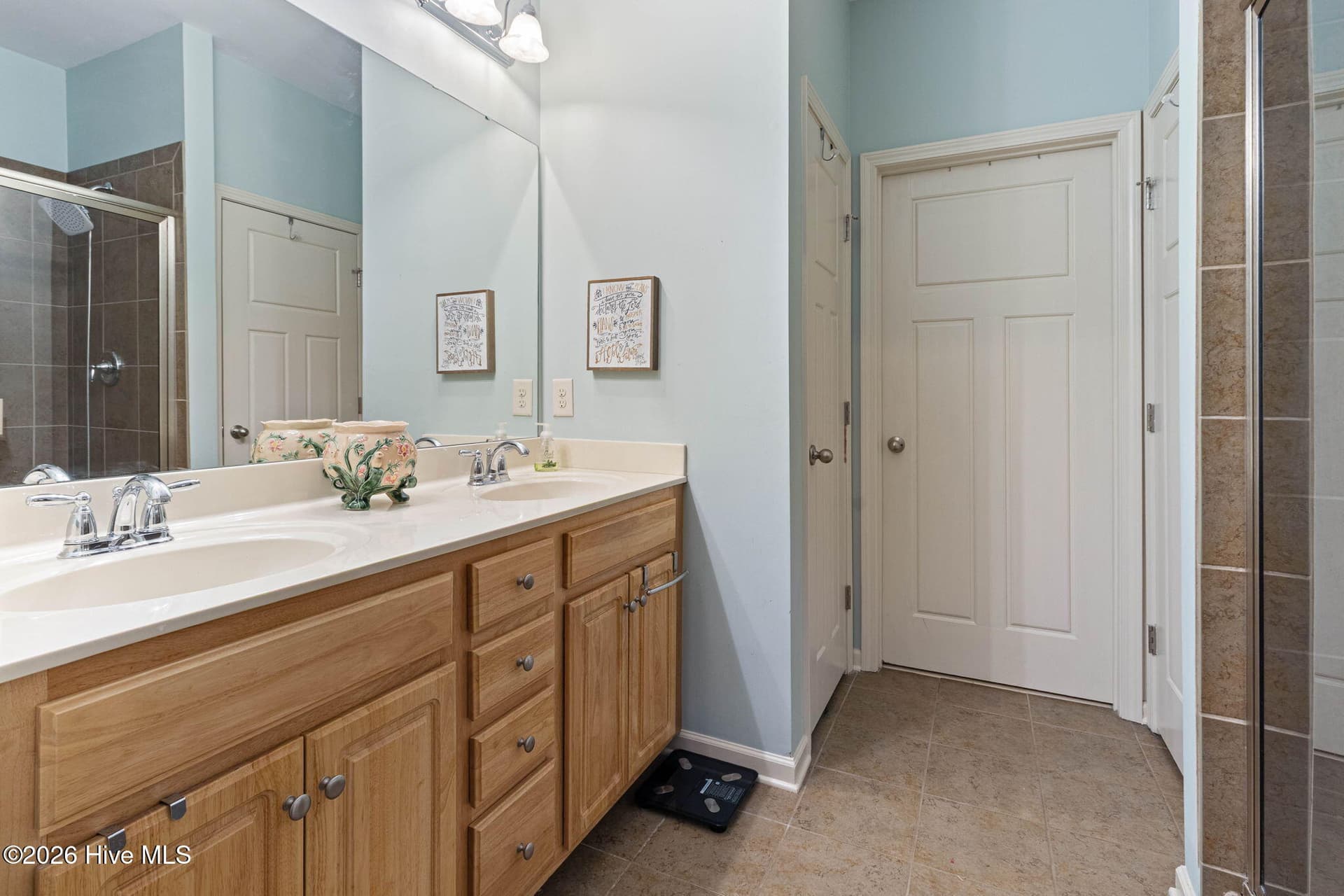 Walk In Closet; Double Vanity - 45 Crosby Lane, Garner, NC 27529