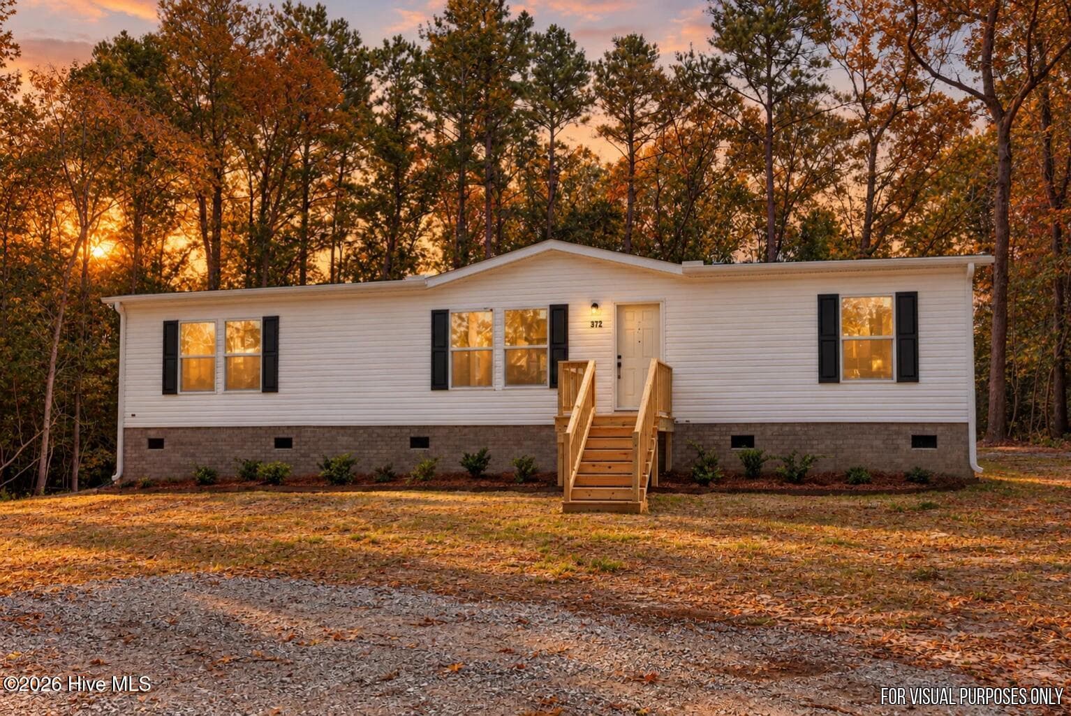Manufactured Home at 372 Mallard Roost Drive, Burgaw, NC 28425, photo 2 of 44