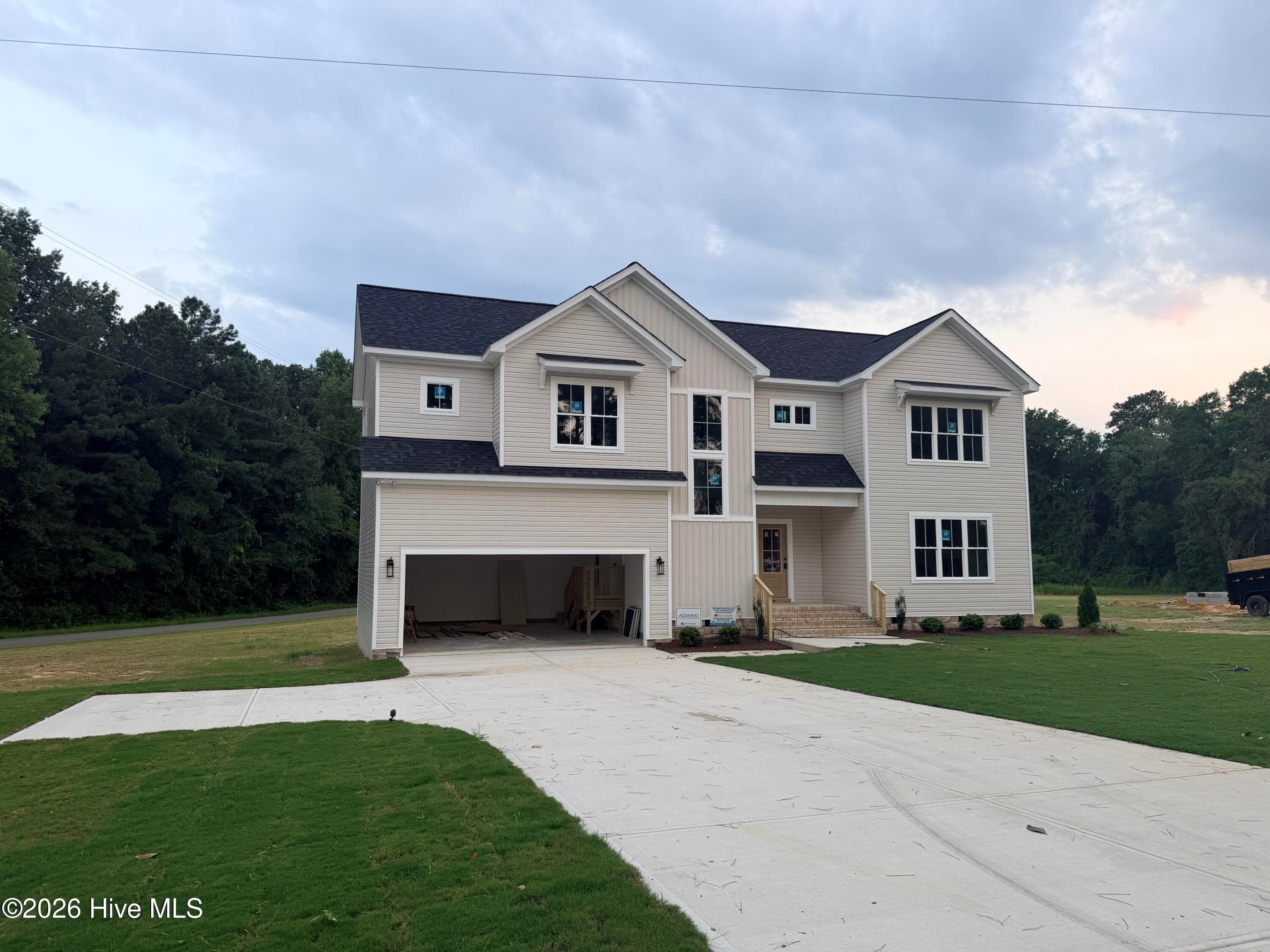 Single Family Residence at 1800 Batten Farm Road, Selma, NC 27576, photo 8 of 126