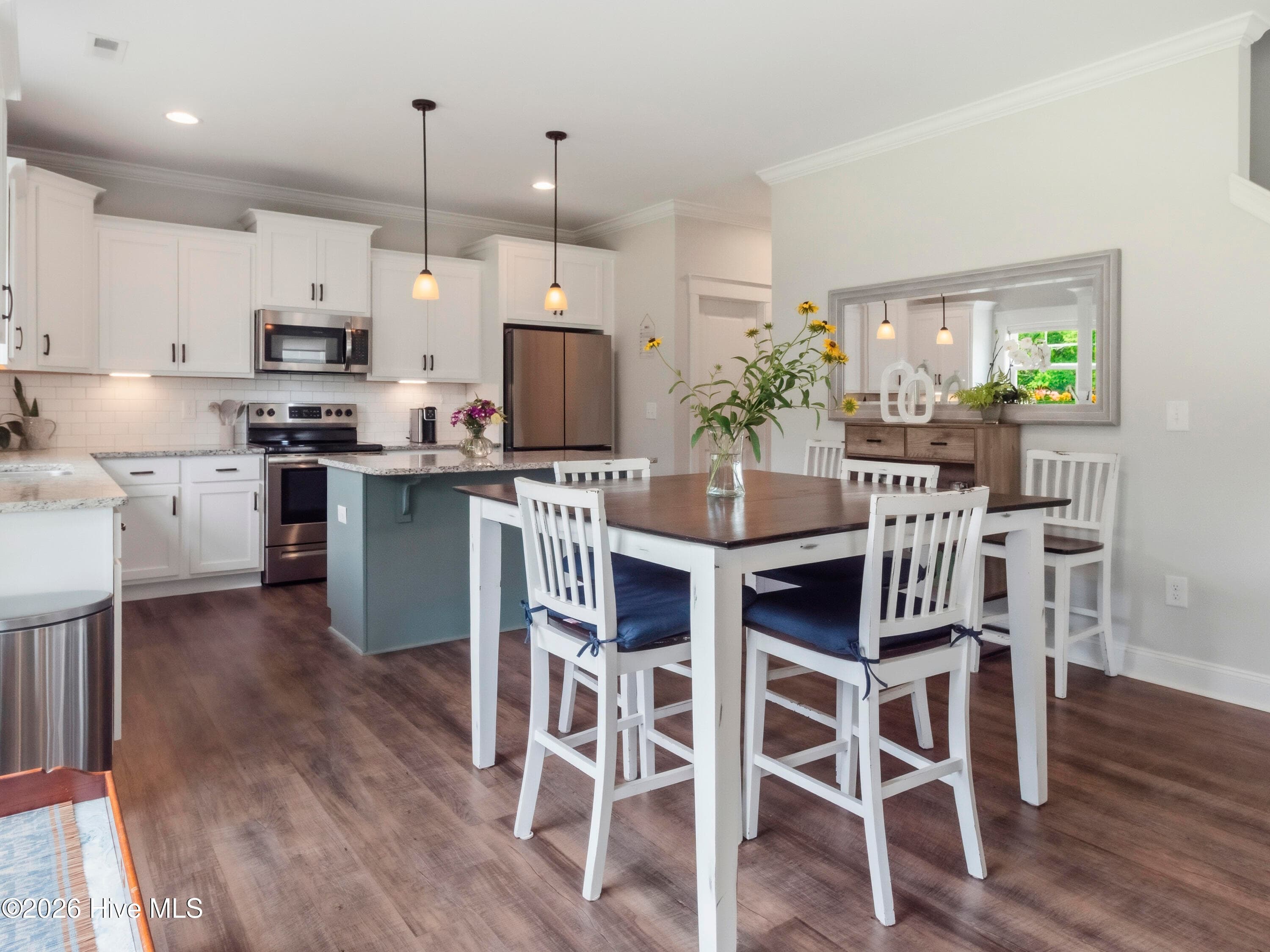Single Family Residence at 816 Warwick Lane, Carthage, NC 28327, photo 5 of 41