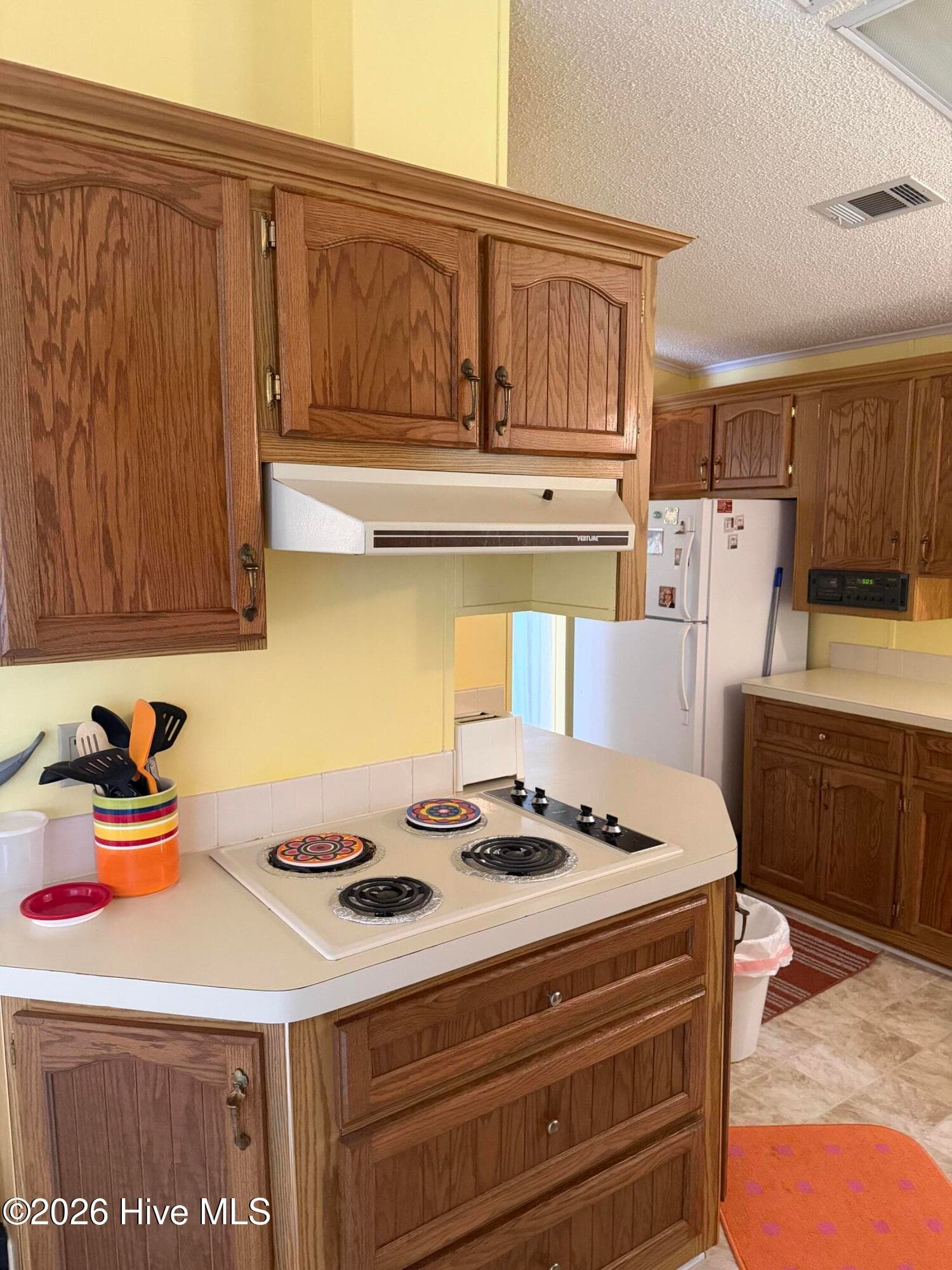 kitchen - 606 Galley Court, Hampstead, NC 28443