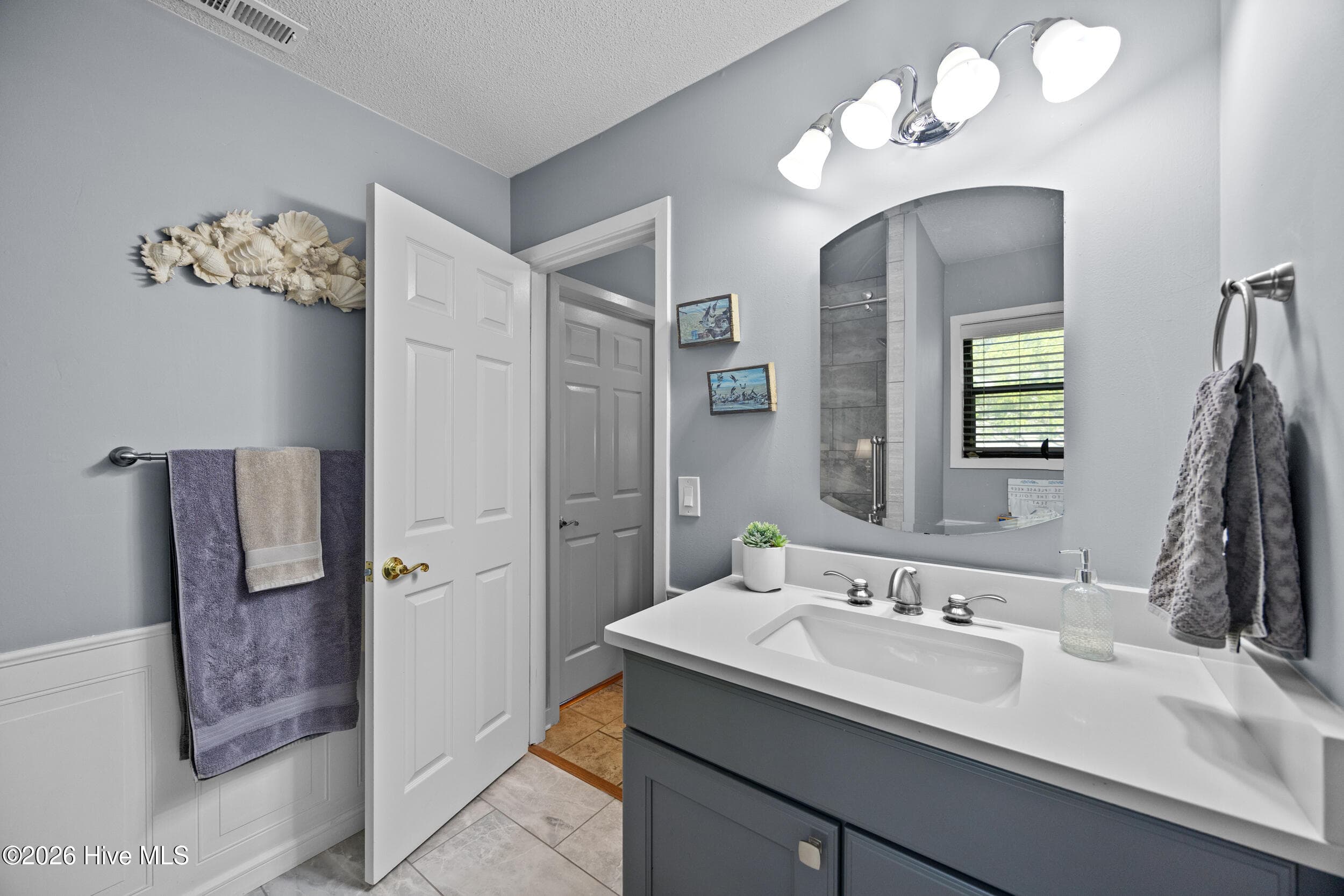 Townhouse at 208 Inland Greens Circle, Wilmington, NC 28405, photo 22 of 41
