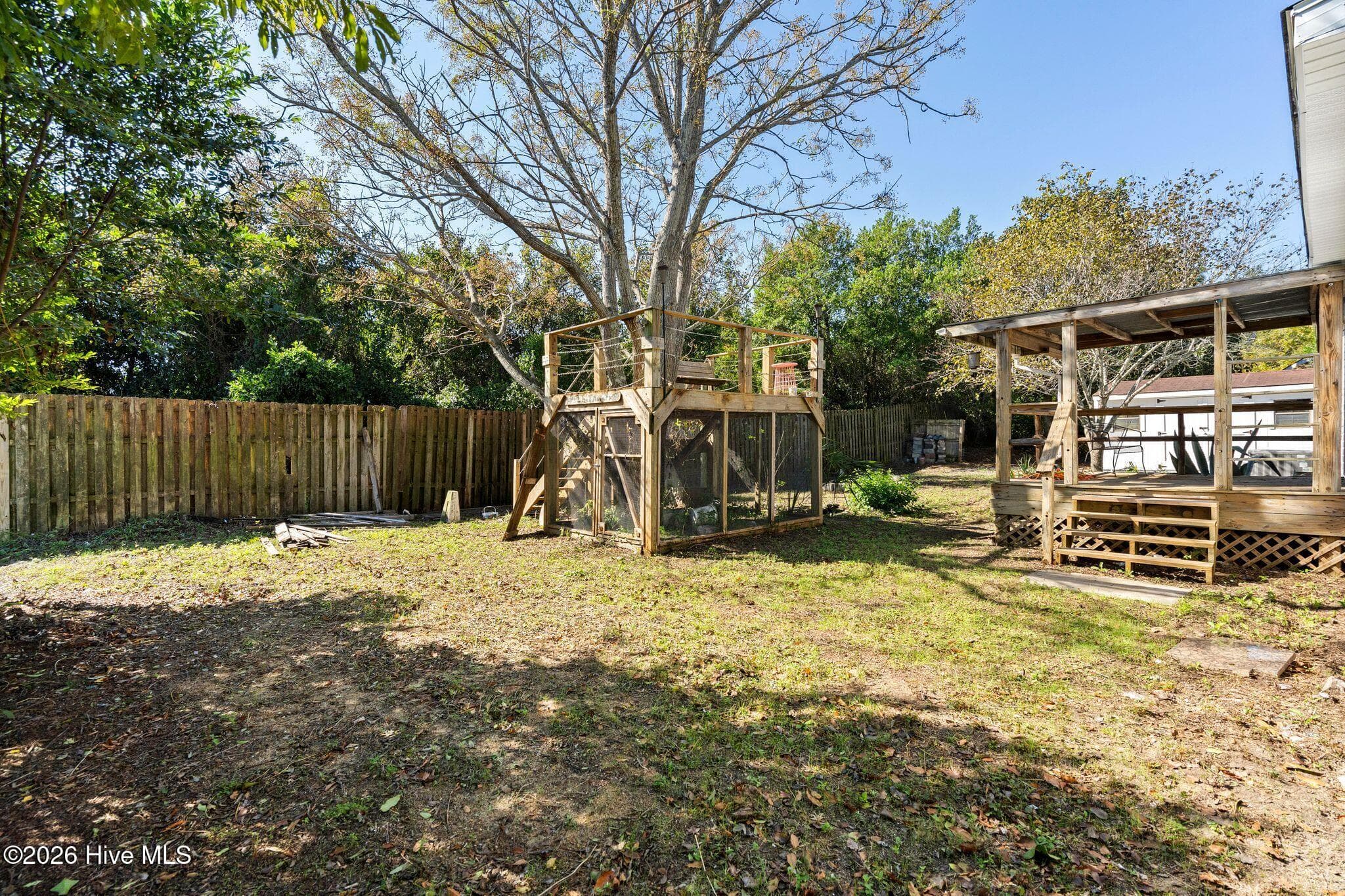 Manufactured Home at 6140 Carolina Beach Road Trlr 28, Wilmington, NC 28412, photo 53 of 54