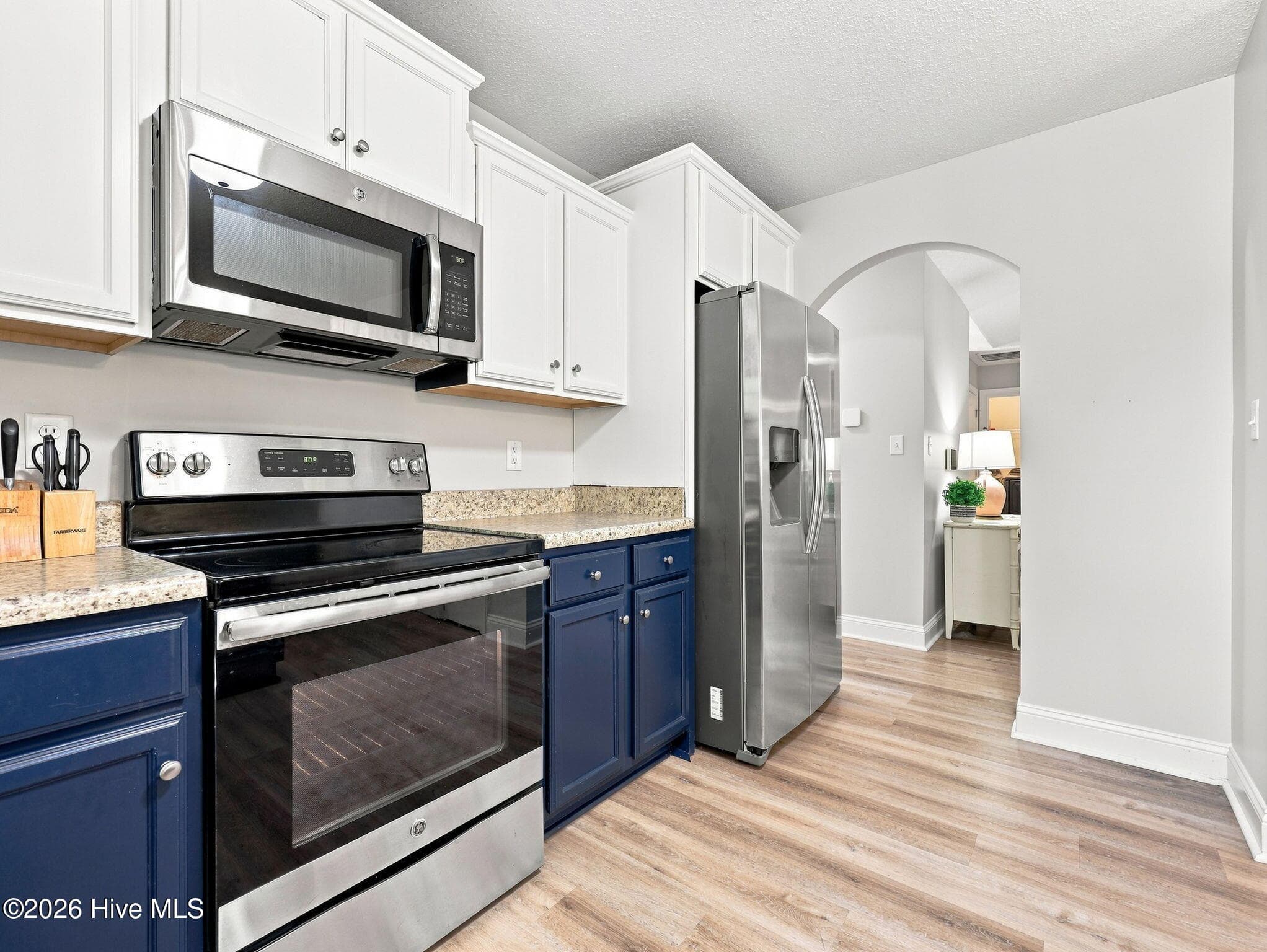 Single Family Residence at 419 Patriots Point Lane, Swansboro, NC 28584, photo 19 of 46