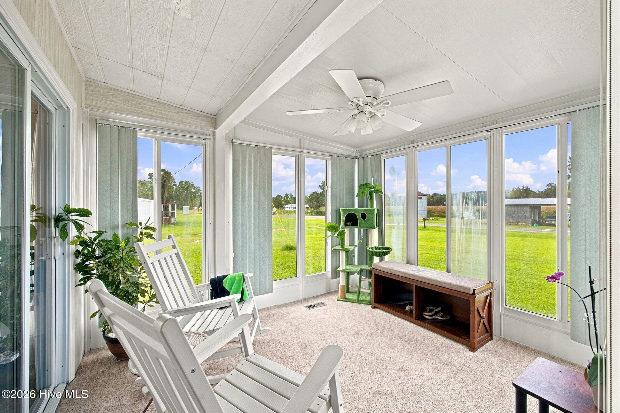 Manufactured Home at 51 Shaw Road, Riegelwood, NC 28456, photo 6 of 54