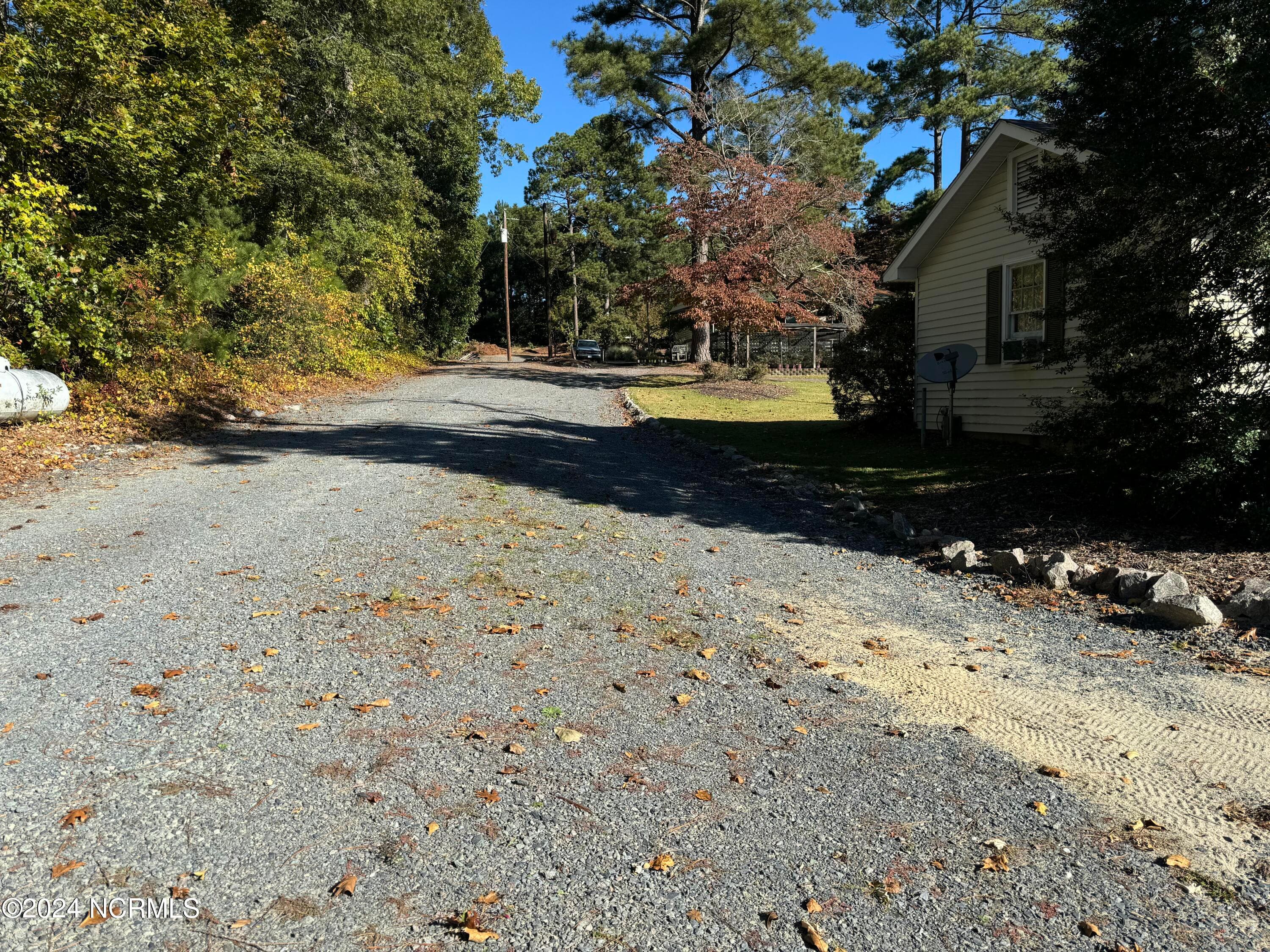 Commercial Sale at 7567 Nc 211 Highway, West End, NC 27376, photo 2 of 6