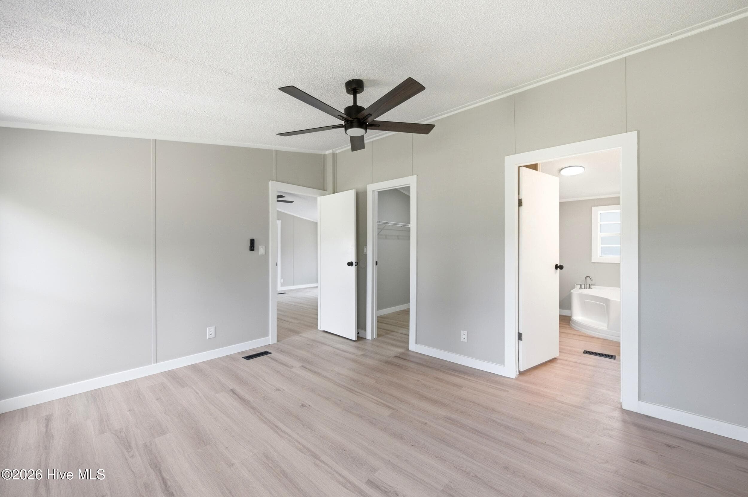 Manufactured Home at 171 Big Four Road, Currie, NC 28435, photo 19 of 53